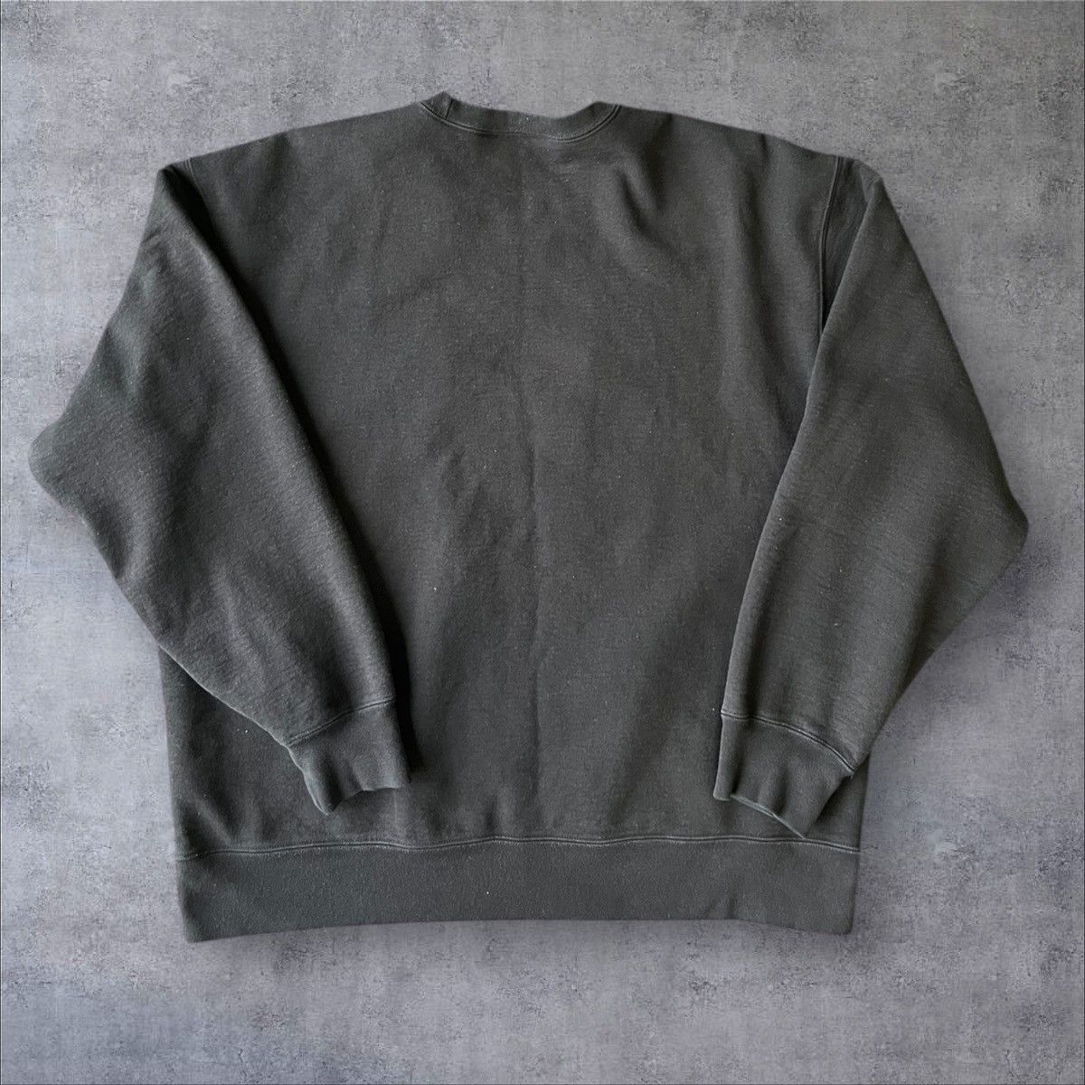 Supreme USED SUPREME BOGO CREWNECK SIZE XL Size US XL / EU 56 / 4 - 13 Thumbnail