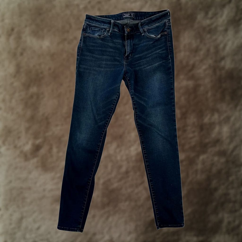 Abercrombie & Fitch Abercrombie & Fitch Harper Super Skinny Jeans Women's 4S Dark Wash Denim Blue Skinny Jeans 5-Pocket Stretch Denim Logo Zipper Button XS? Size 27" / US 4 / IT 40 - 1 Thumbnail