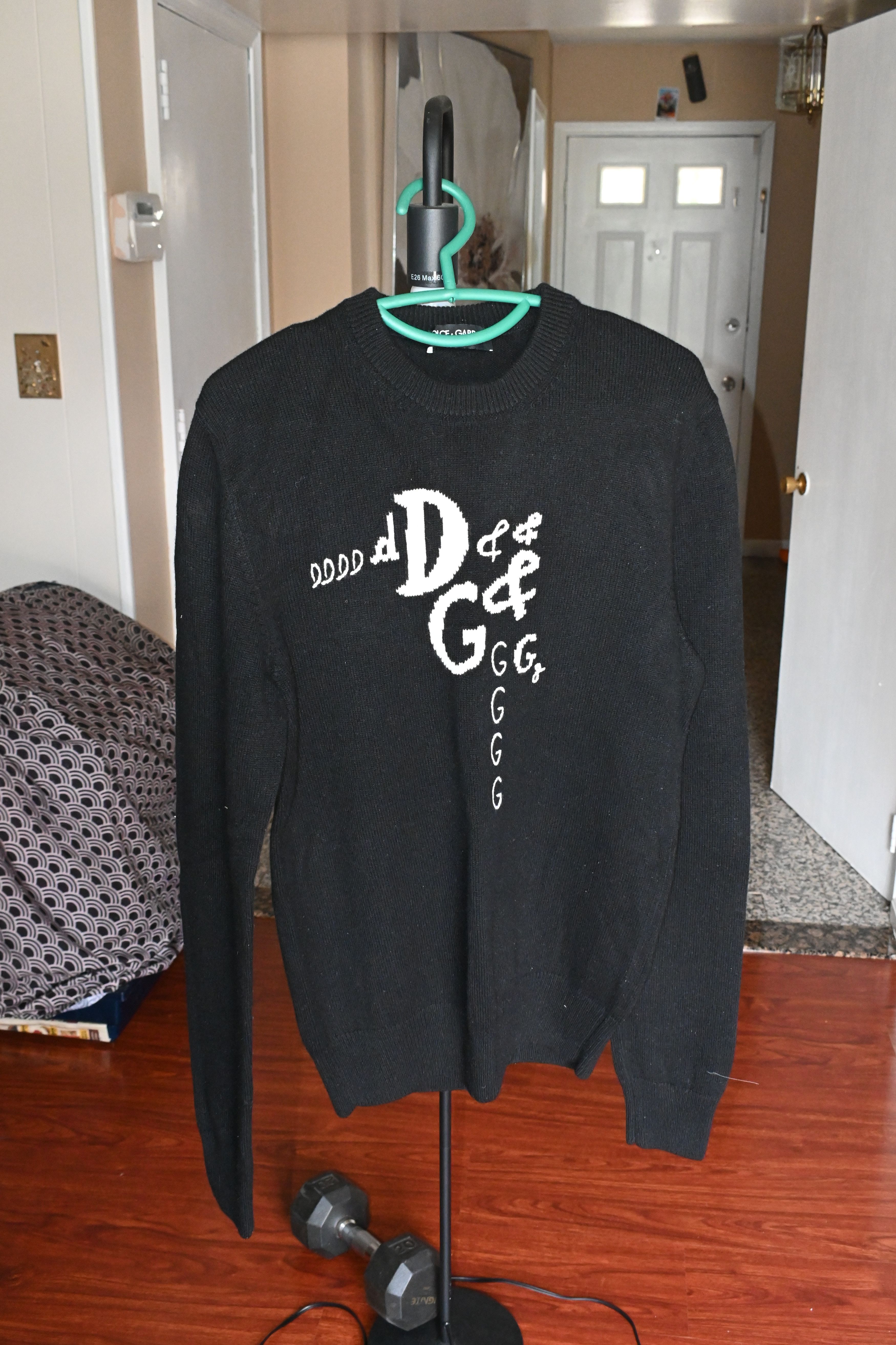 Dolce & Gabbana DOLCE & GABBANA DG Graffiti Sweater (IT 46 US S/M) Size US M / EU 48-50 / 2 - 1 Thumbnail