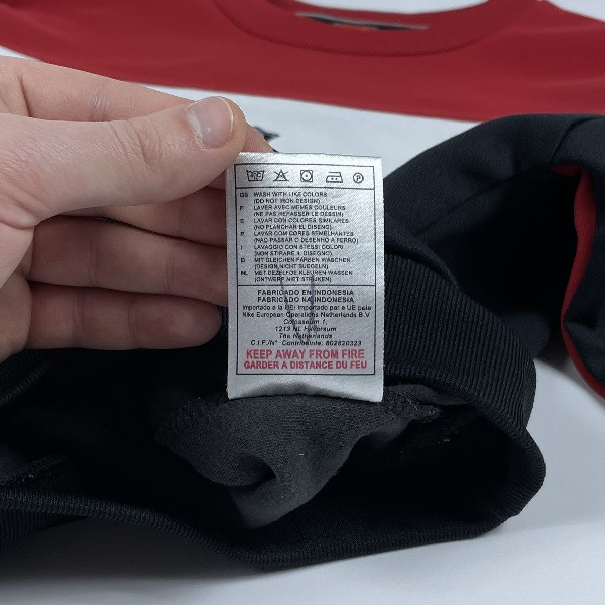 Nike × Vintage Vintage Nike Team Sweatshirt Center Swoosh Size US S / EU 44-46 / 1 - 11 Thumbnail