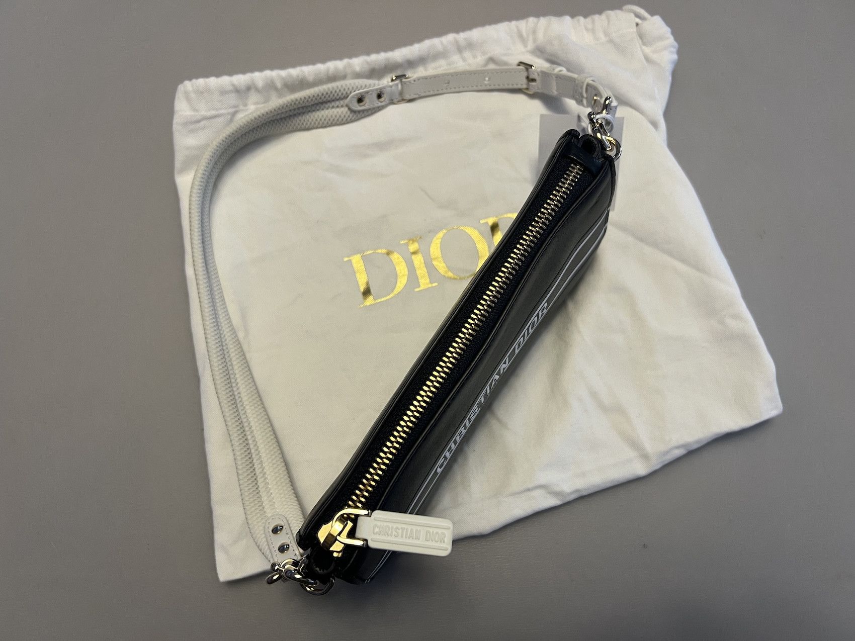 Dior Vibe Pouch Handbag Size ONE SIZE - 3 Thumbnail