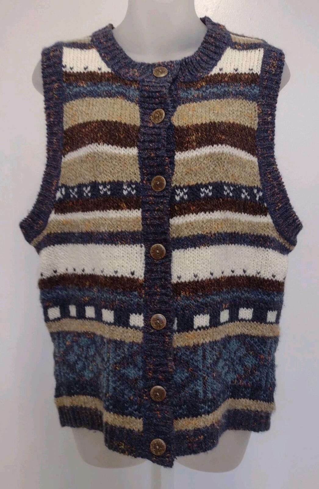 St. Johns Bay VTG St Johns Bay Wool Sweater Vest Geometric Knit Taiwan M Size M / US 6-8 / IT 42-44 - 1 Thumbnail