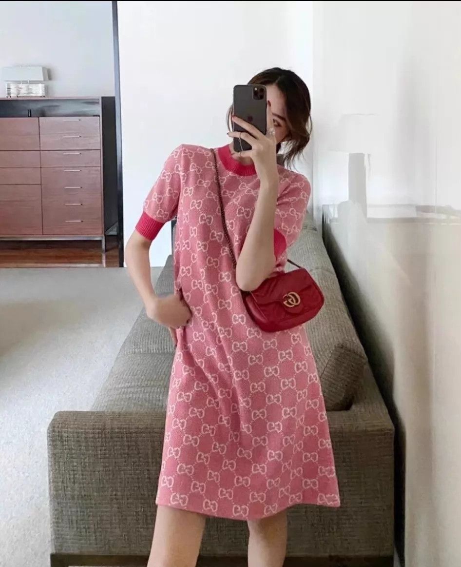 Gucci Gucci Pink All Over Monogram Short Sleeve Dress XS Size XS / US 0-2 / IT 36-38 - 5 Thumbnail