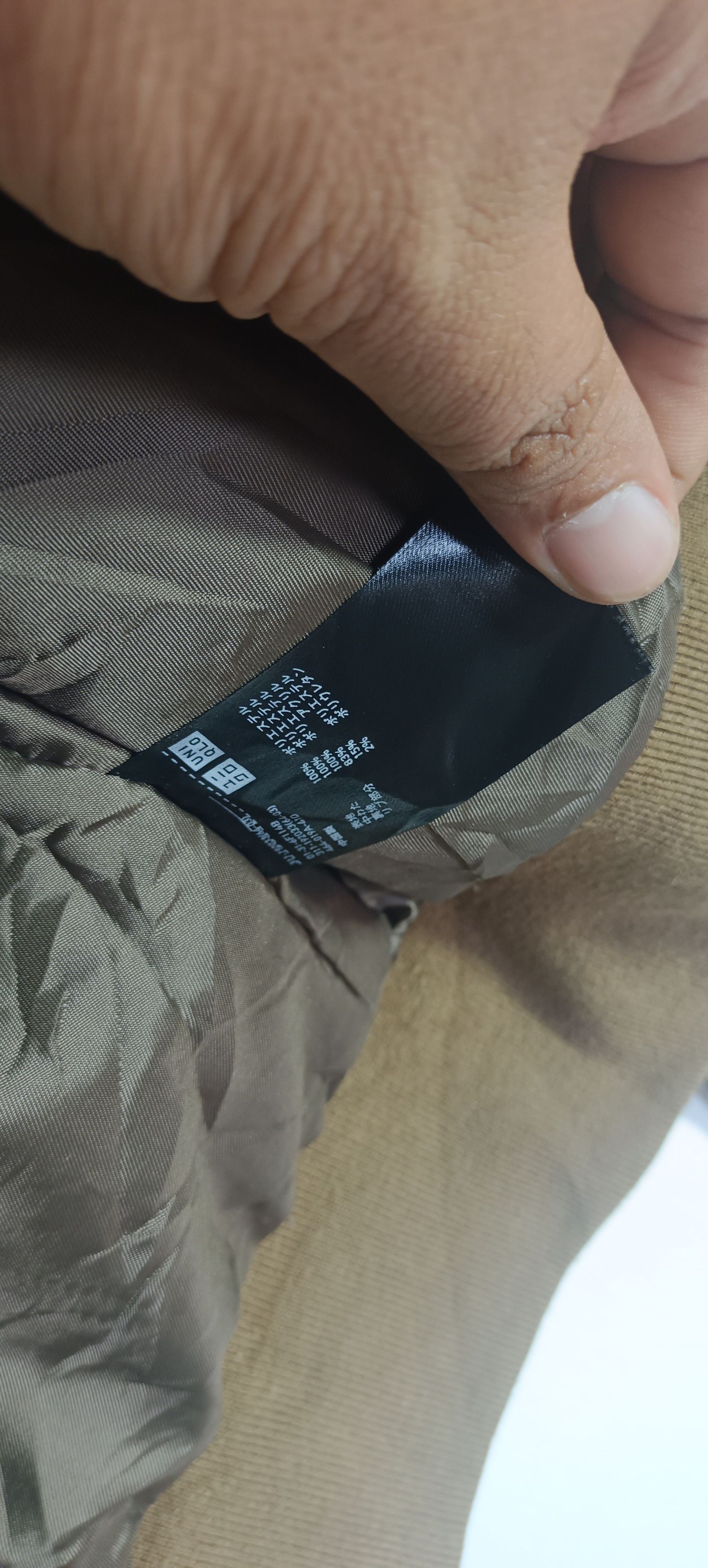 Japanese Brand × Uniqlo × Vintage Uniqlo Bomber Velvet Jacket Size US L / EU 52-54 / 3 - 11 Thumbnail