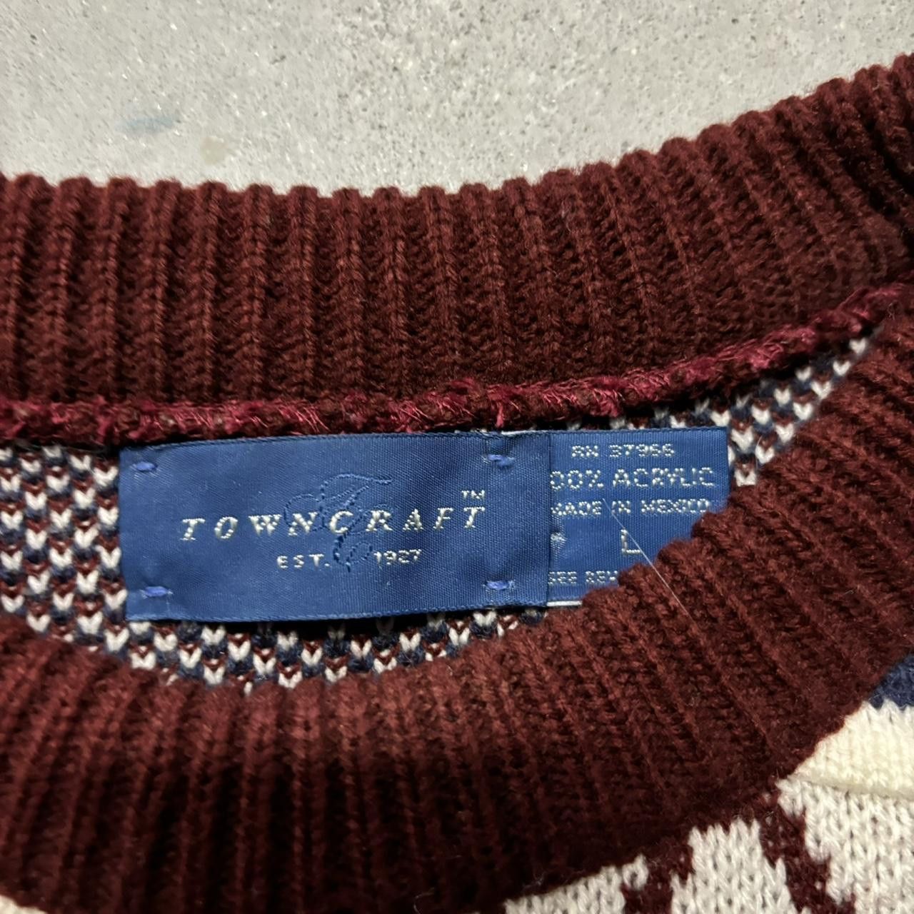 Japanese Brand × Vintage Crazy Vintage 90s Burgundy Crazy Pattern Acrylic Sweater! Size US L / EU 52-54 / 3 - 4 Thumbnail
