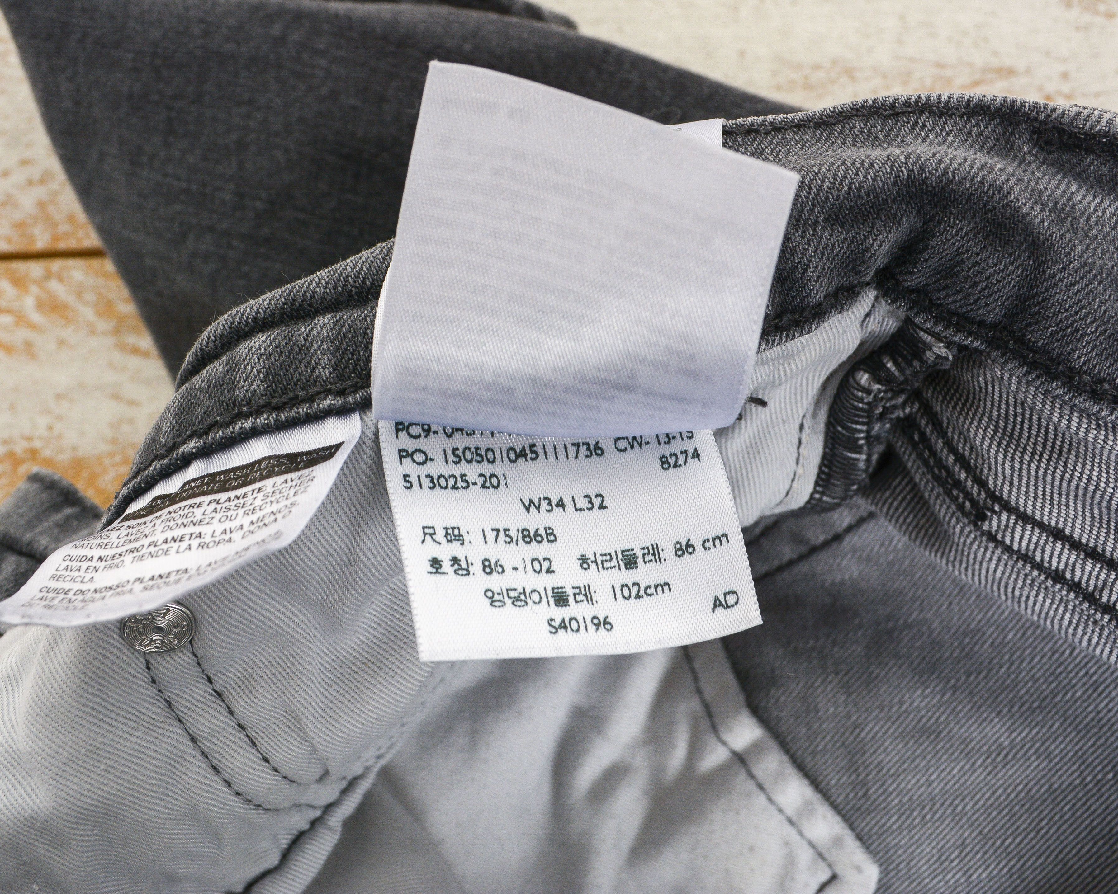 Levi's 511 Vintage W33 L32 Slim Fit Straight Jeans Denim Pants Size US 33 - 5 Thumbnail