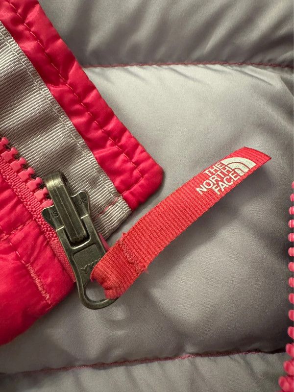 The North Face The North Face 600 Nuptse Vest Down Fill XS Size XS / US 0-2 / IT 36-38 - 8 Thumbnail