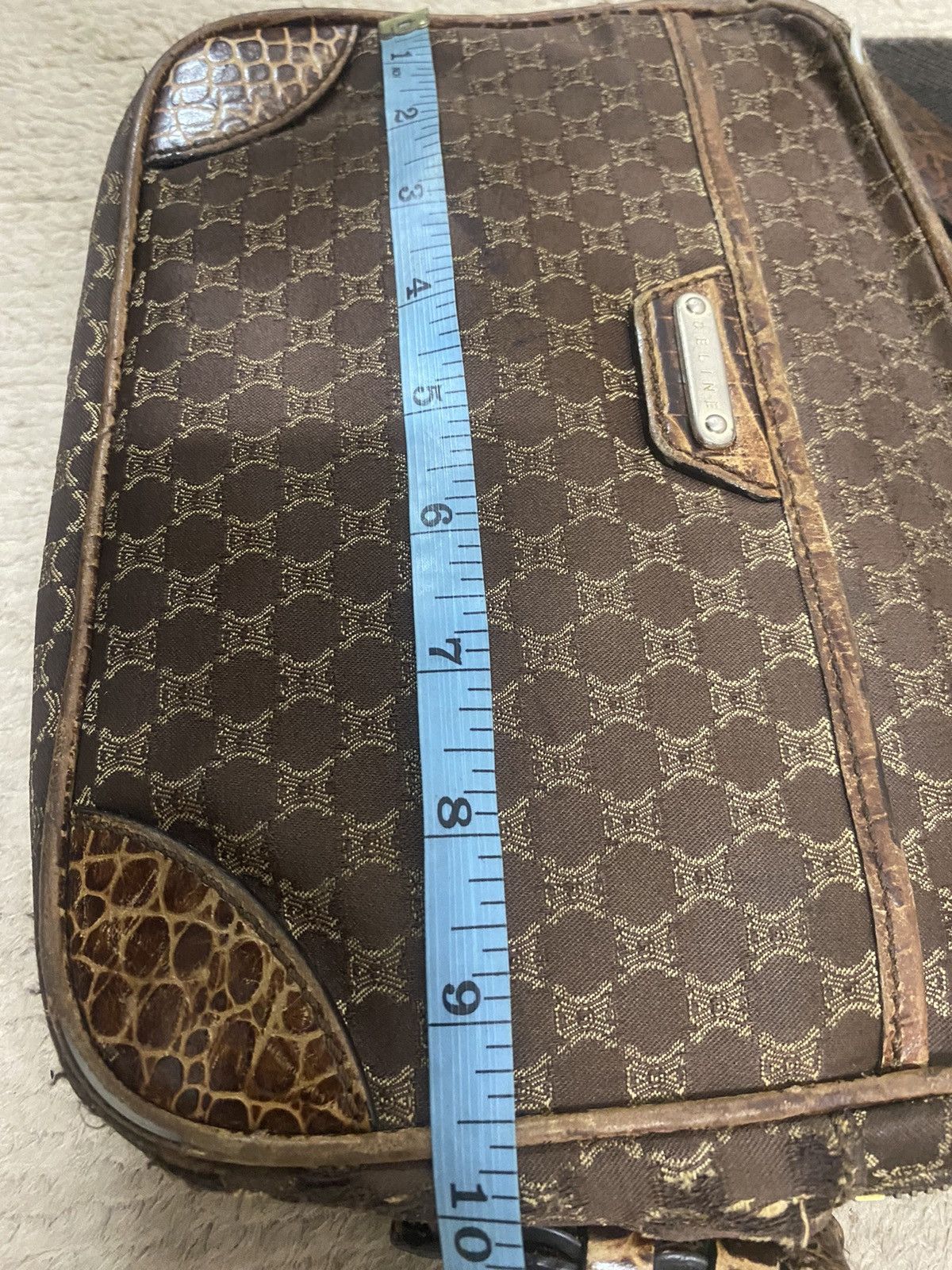 Celine Auth Vintage Celine Crossbody Sling Bag Size ONE SIZE - 18 Thumbnail