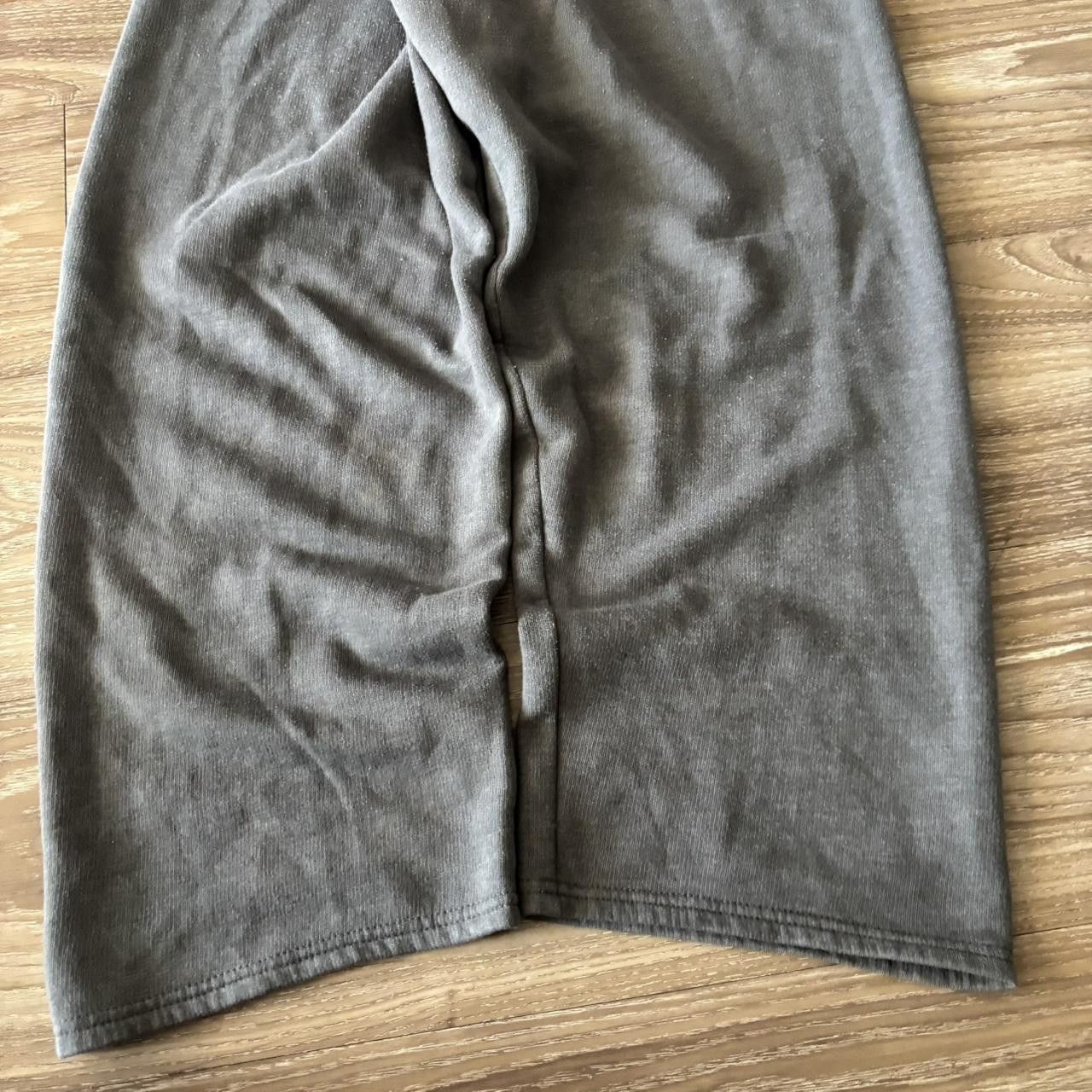 Japanese Brand Crazy Vintage Y2K/2000s Grey Essential Sweatpants! Size XL Size US 38 / EU 54 - 5 Thumbnail