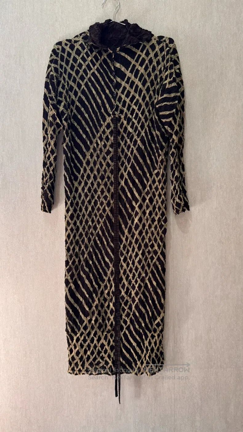 Issey Miyake Issey Miyake Soft and Skin-friendly Crepe Vintage Dress Size M / US 6-8 / IT 42-44 - 4 Thumbnail
