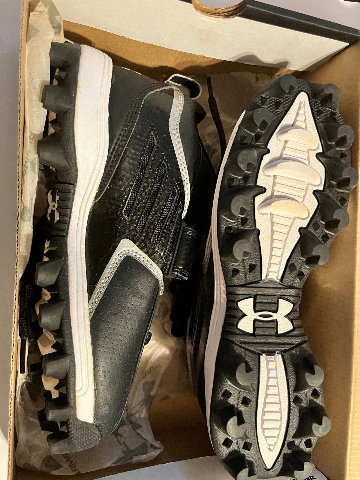 Under Armour Under Armour Black Cleats Crusher Youth Size 3.5Y New in Box Size ONE SIZE - 3 Thumbnail