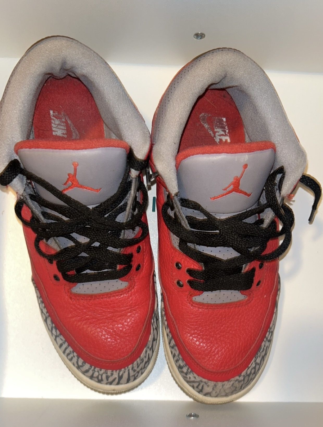 Jordan 3 Gs Size 7 Red cement