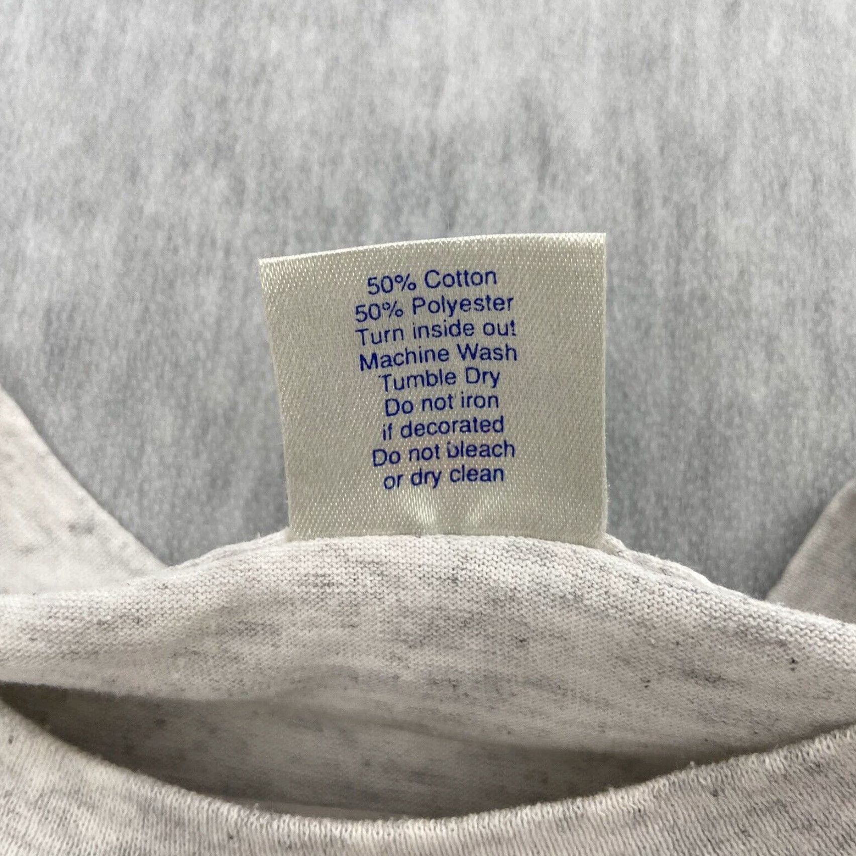 Vintage VINTAGE Sunshine Apparel Shirt Men L Gray Christmas Santa Golf Short Sleeve Crew Neck Mens Size US L / EU 52-54 / 3 - 7 Thumbnail