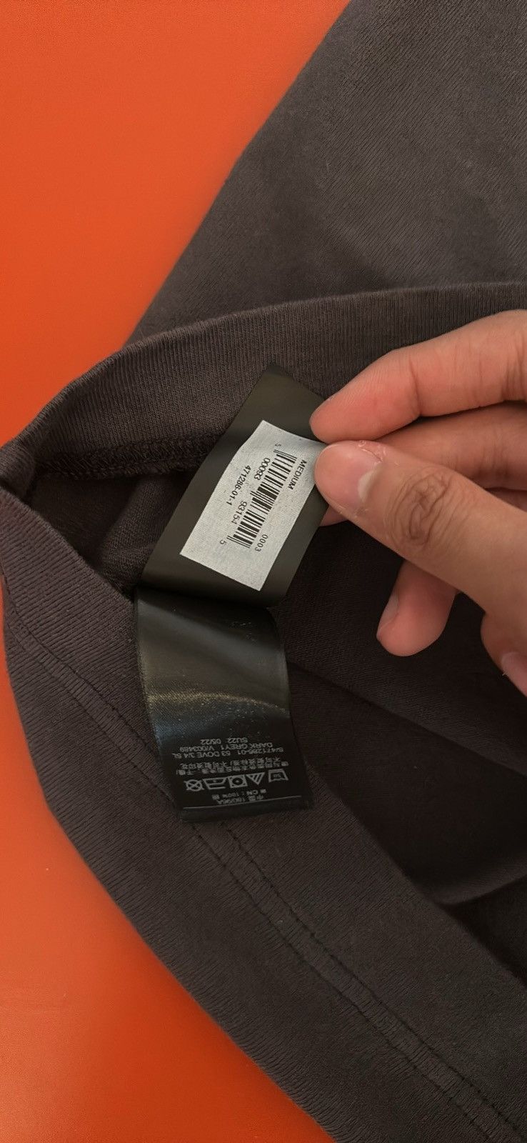 Gap × Yeezy Yeezy x GAP tee Size US M / EU 48-50 / 2 - 2 Thumbnail