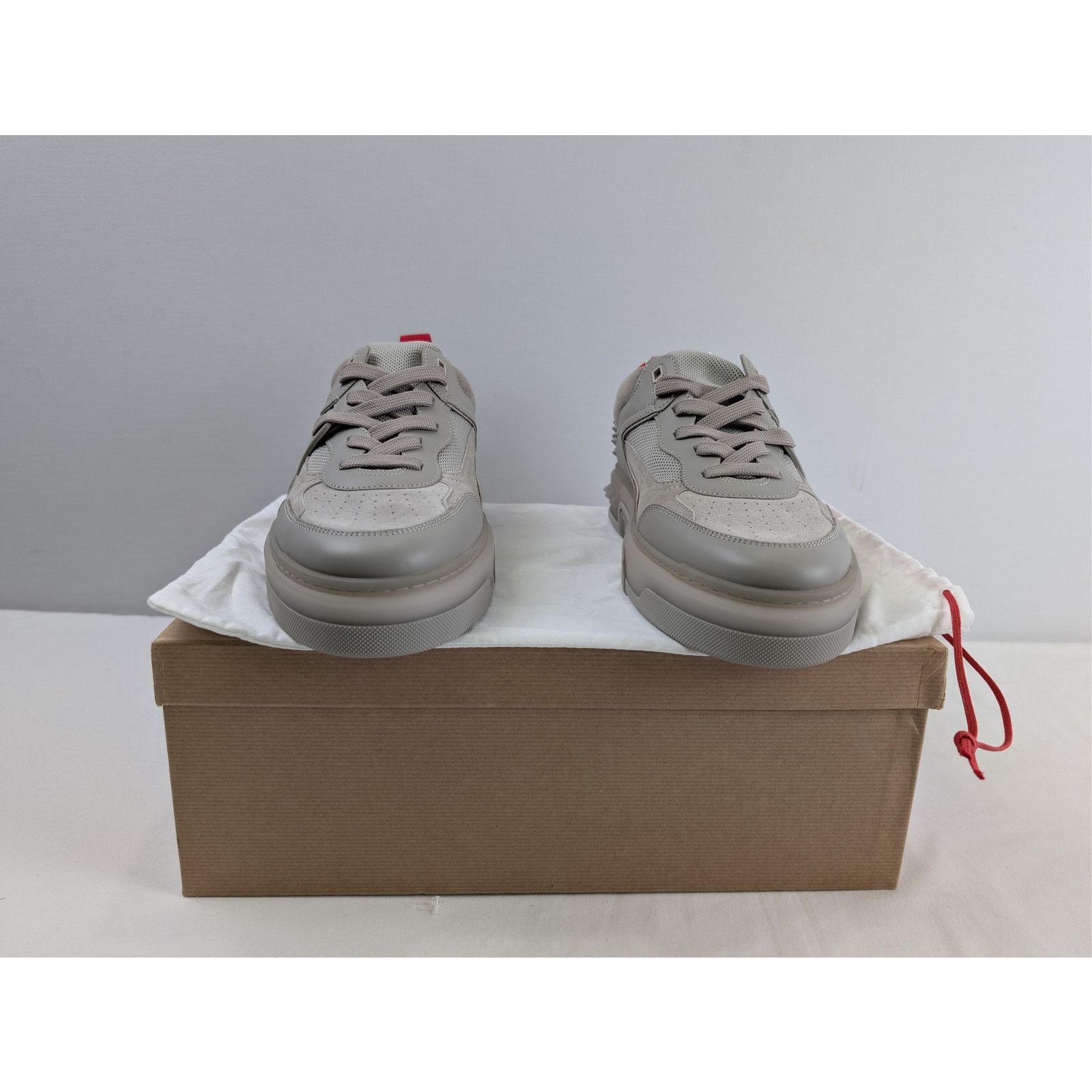Christian Louboutin o1rshd1 Astroloubi Flat Shoe Sneakers in Grey 44 Size US 11 / EU 44 - 17 Thumbnail