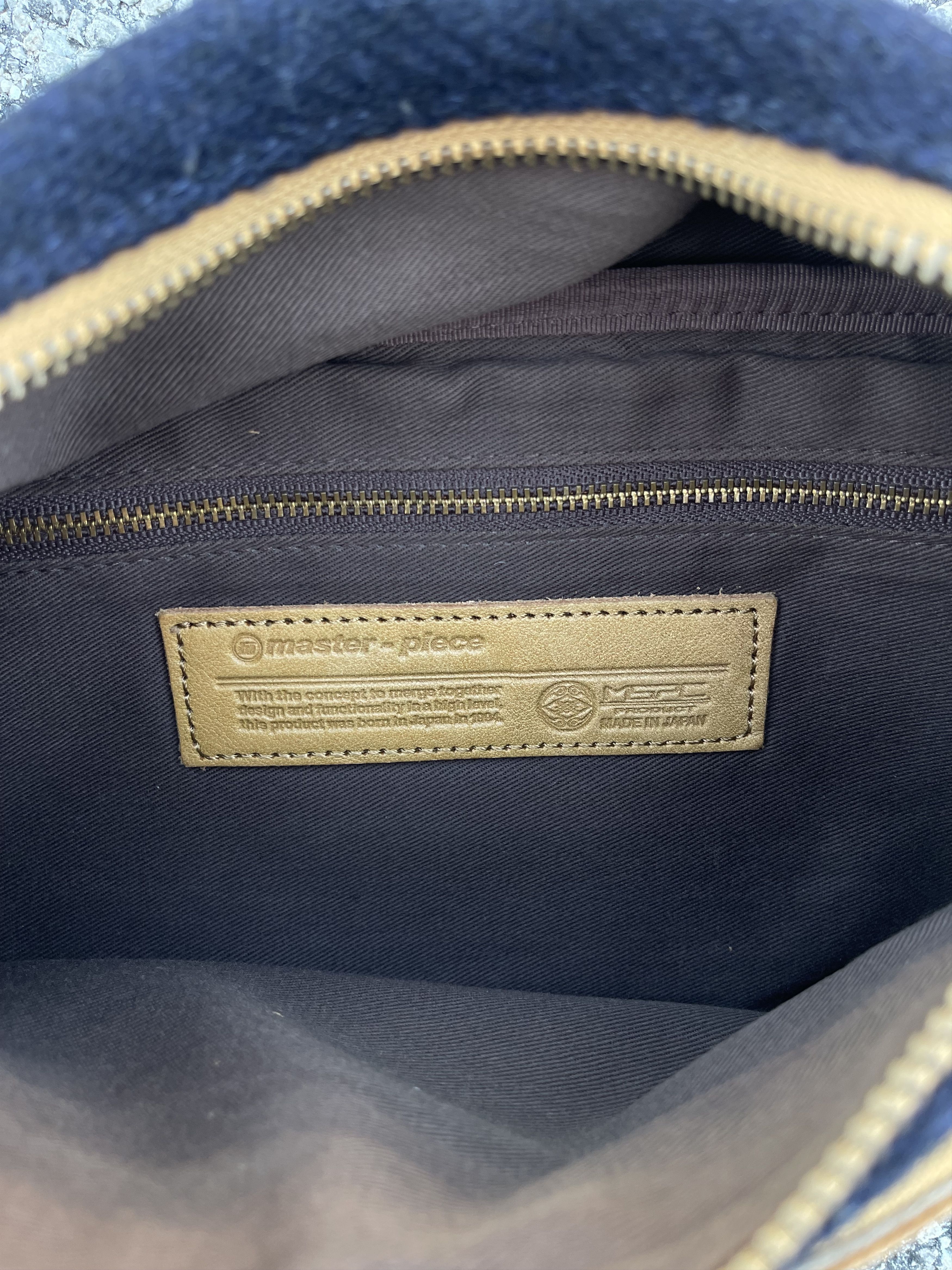 Harris Tweed Masterpiece X Harris Tweed Wool Waistbag Blue Black Size ONE SIZE - 9 Thumbnail
