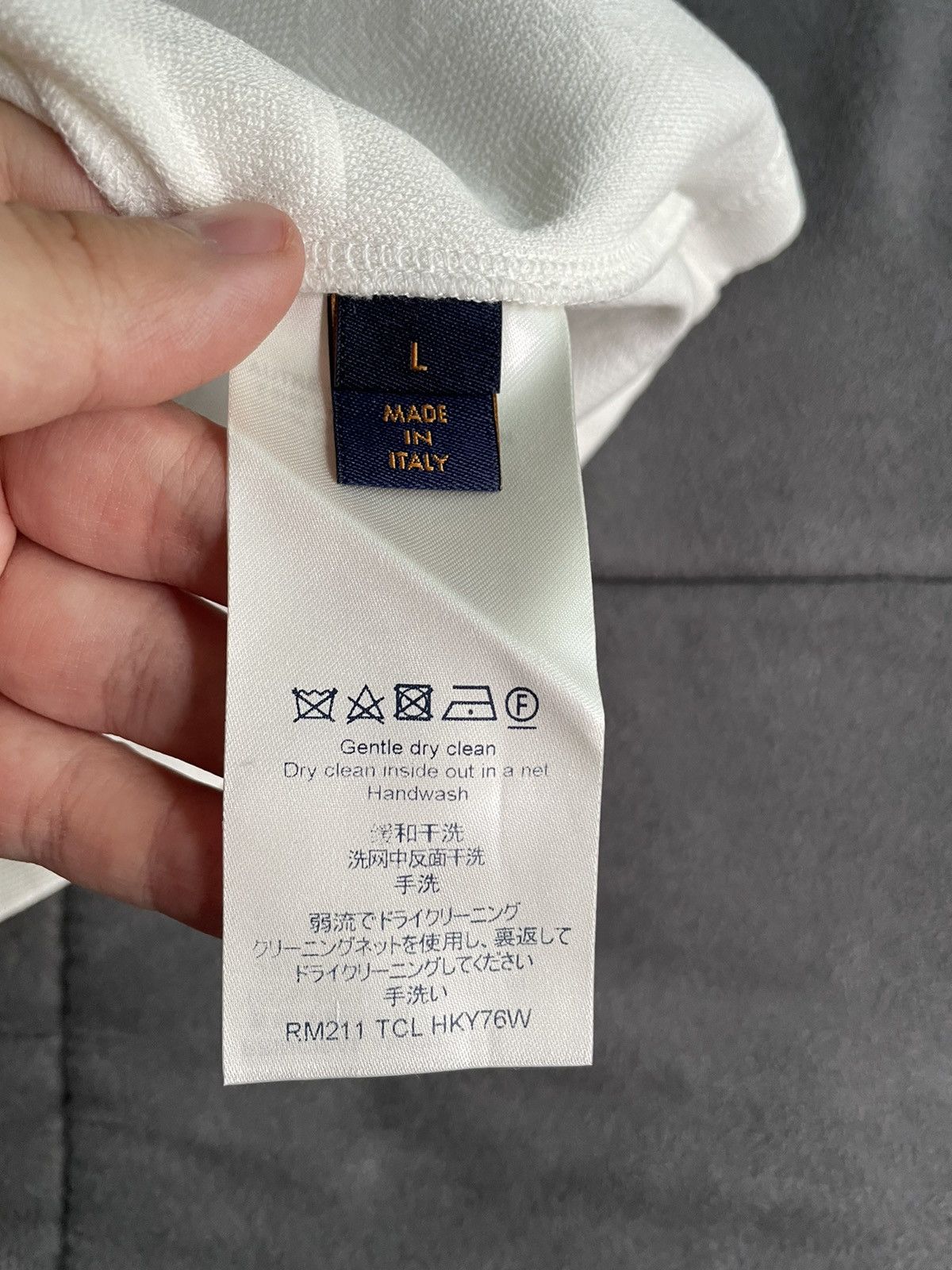 Louis Vuitton Louis Vuitton Monogram Monkey T Shirt Size US L / EU 52-54 / 3 - 9 Thumbnail
