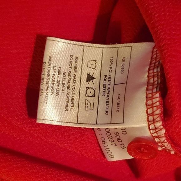 Antigua Antigua Red Embroidered Wisconsin Badgers Sz. L Polo Shirt Size US L / EU 52-54 / 3 - 8 Thumbnail