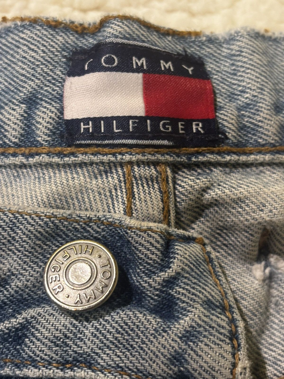 Tommy Hilfiger Men’s light washed distressed jeans0601 Size US 33 - 9 Thumbnail