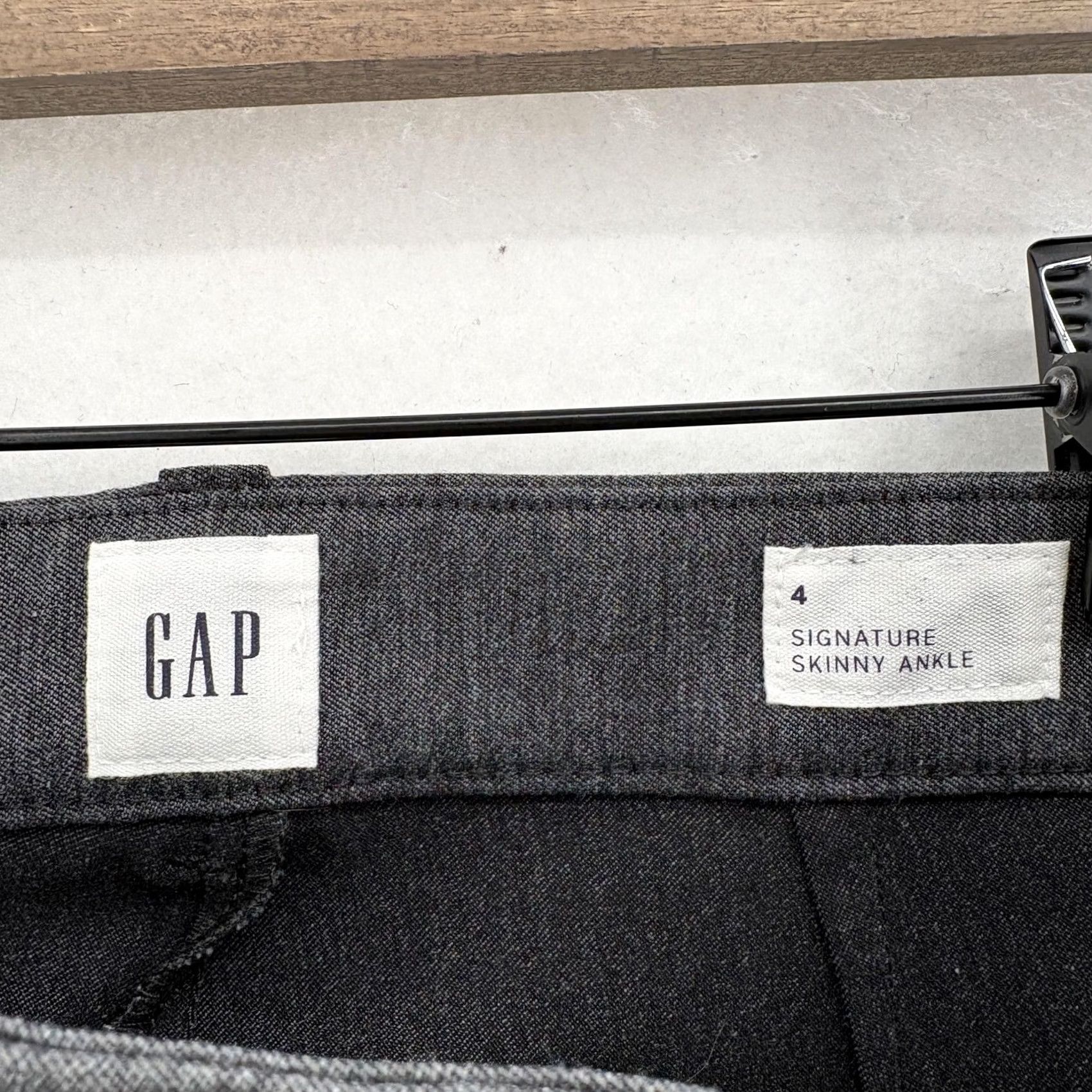 Gap GAP Pants Womens 4 Gray Signature Skinny Ankle Stretch Dress Work Office Casual Size 27" / US 4 / IT 40 - 5 Thumbnail
