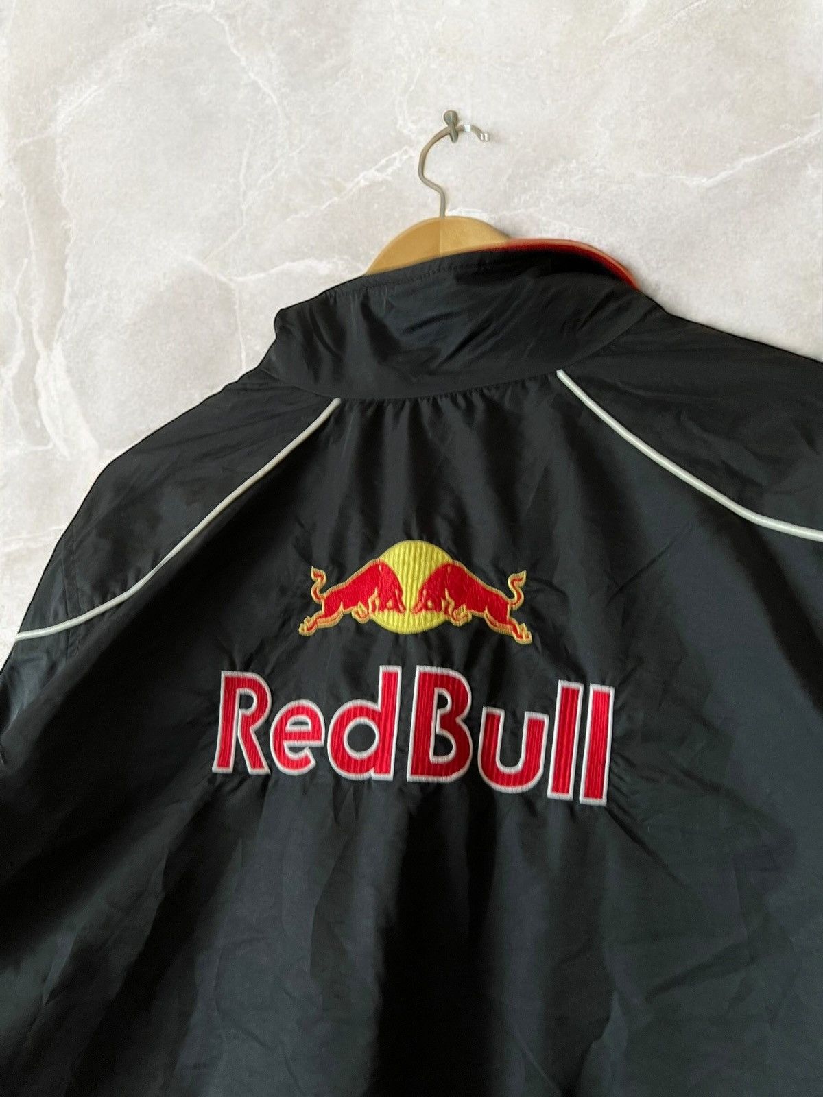 Vintage RED BULL RACING INFINITI Vintage RACING Jacket cars moto Size US L / EU 52-54 / 3 - 8 Thumbnail