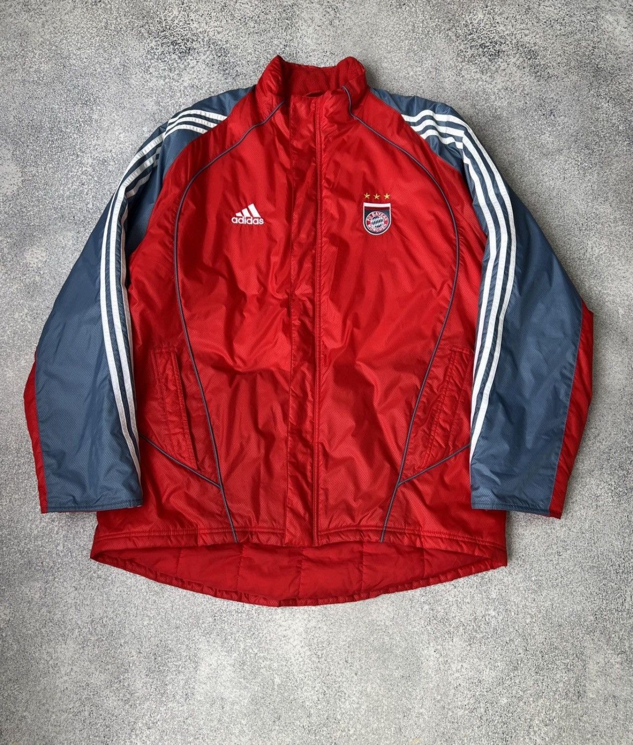 Adidas Bayern Munchen Vintage Y2K Adidas Soccer Puffer Jacket Size US L / EU 52-54 / 3 - 1 Thumbnail