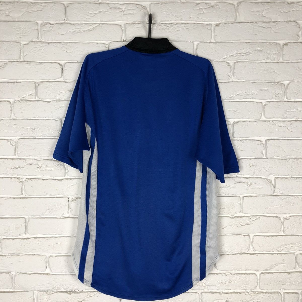 Puma Sheffield Wednesday 1999 2000 home soccer jersey vintage Size US L / EU 52-54 / 3 - 5 Thumbnail