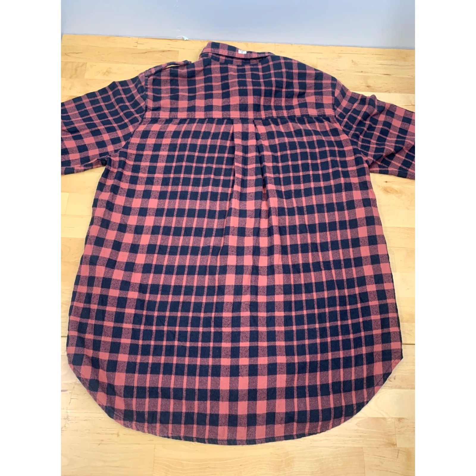 Billabong Billabong Plaid Button-Down Shirt Mens L Long Sleeve Flannel Cotton Red Black Multicolor 90s Retro Hipster Rockabilly Classic Casual Button-Up Size US L / EU 52-54 / 3 - 4 Thumbnail
