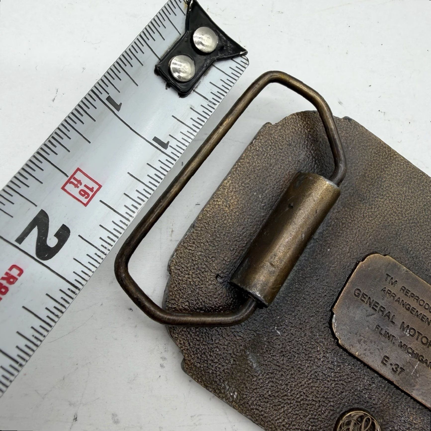 Vintage Vintage General Motors Brass Tone Belt Buckle Men Brown Rectangular Buckle 1.75 in 1921 Buick Automobile Belt Size ONE SIZE - 3 Thumbnail
