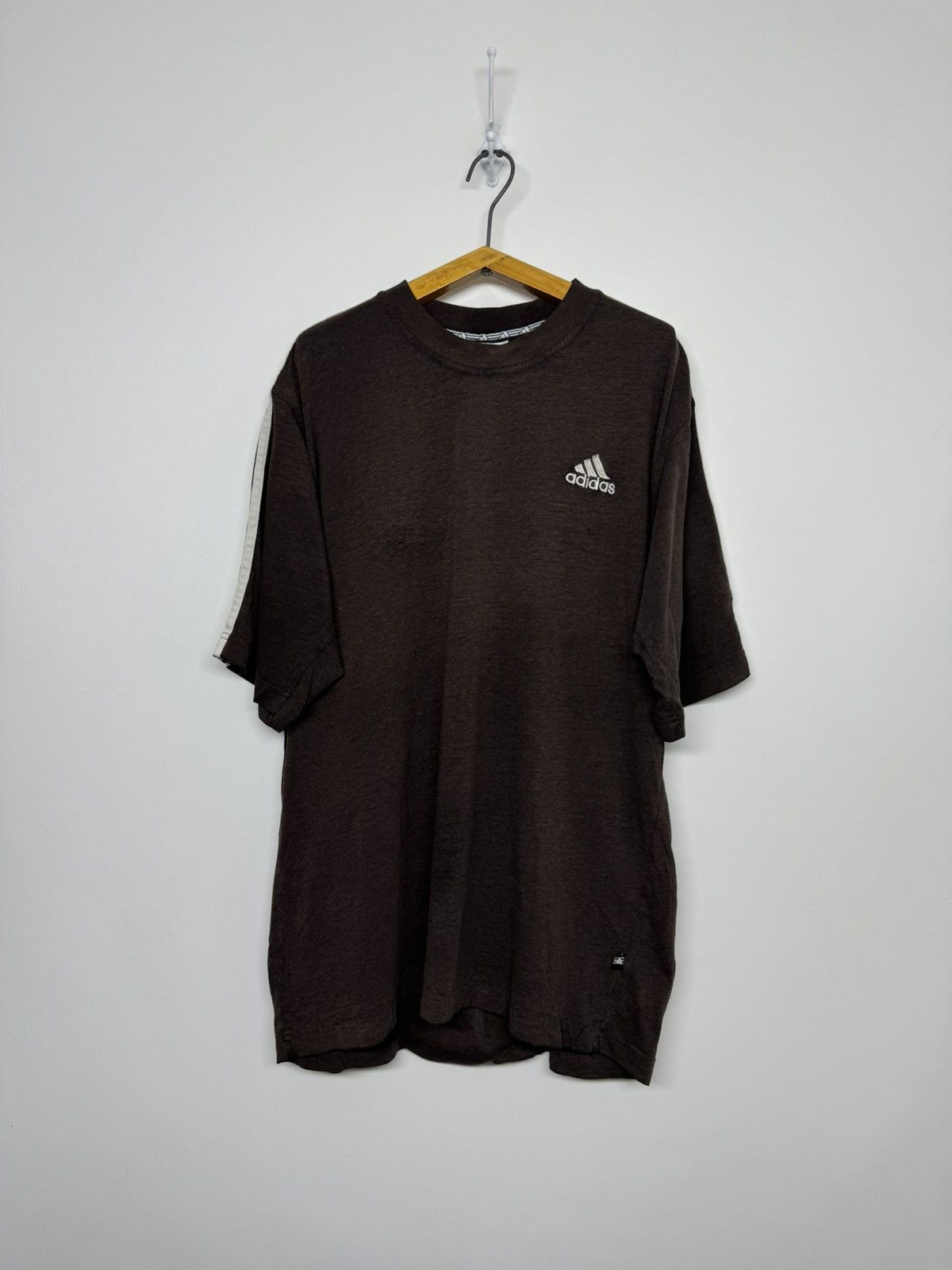Adidas Vintage Y2k Brown 🤎 Adidas T-Shirt 90’s Size US L / EU 52-54 / 3 - 2 Thumbnail