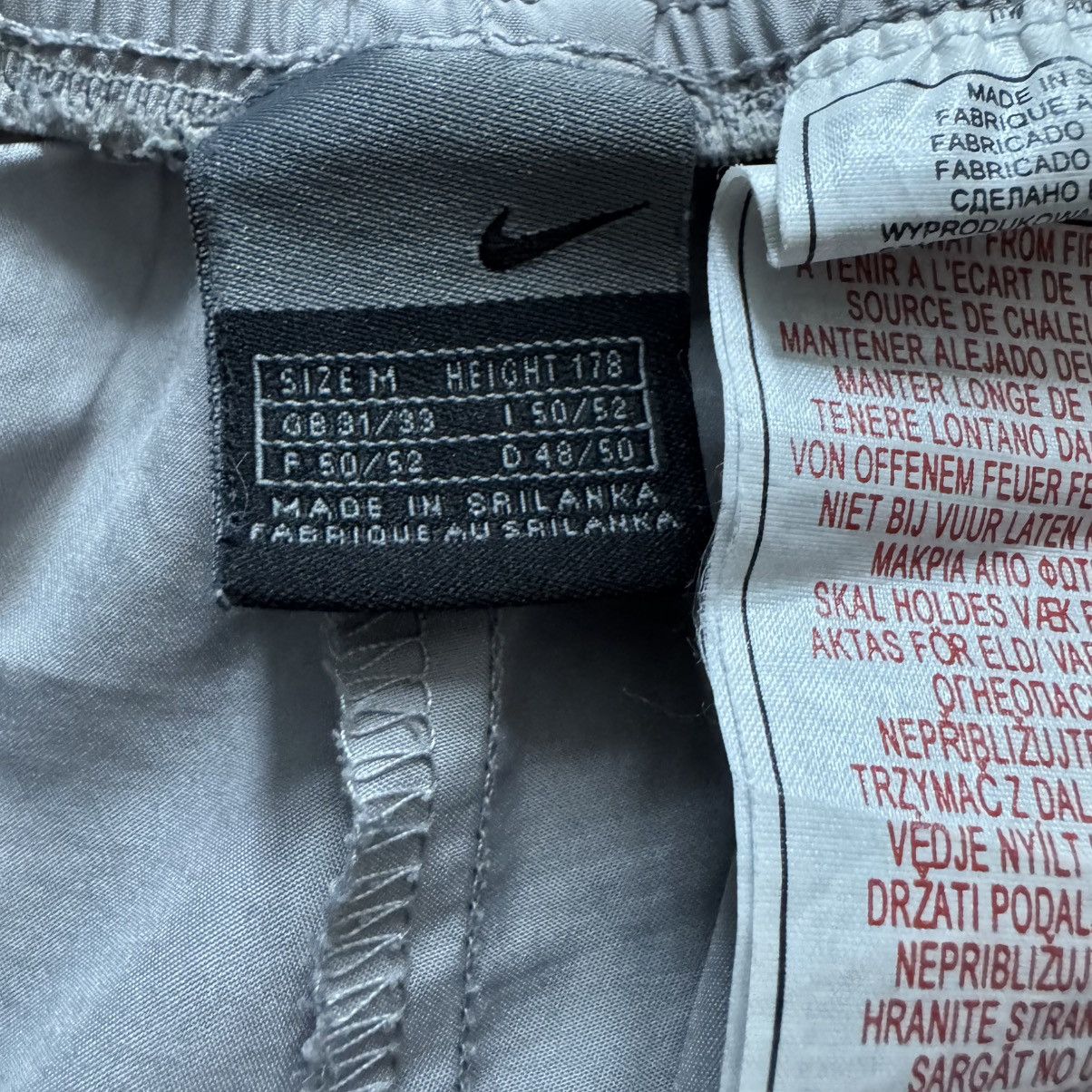 Nike Vintage nike track pants y2k gorpcore sweatpants parachute Size US 32 / EU 48 - 5 Thumbnail