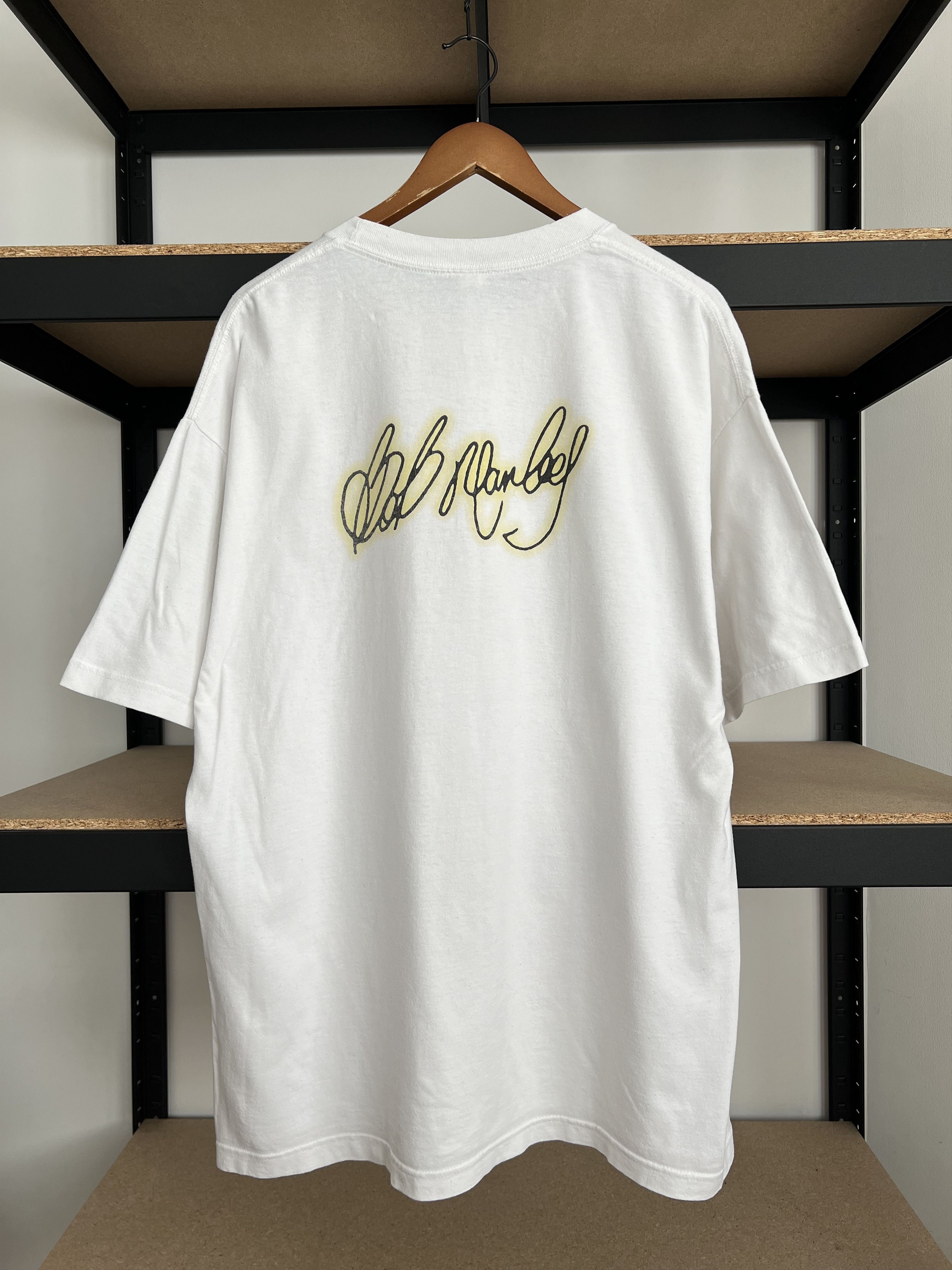 Band Tees Vintage 2000 Bob Marley Jamaica White T-shirt Size US XL / EU 56 / 4 - 2 Thumbnail