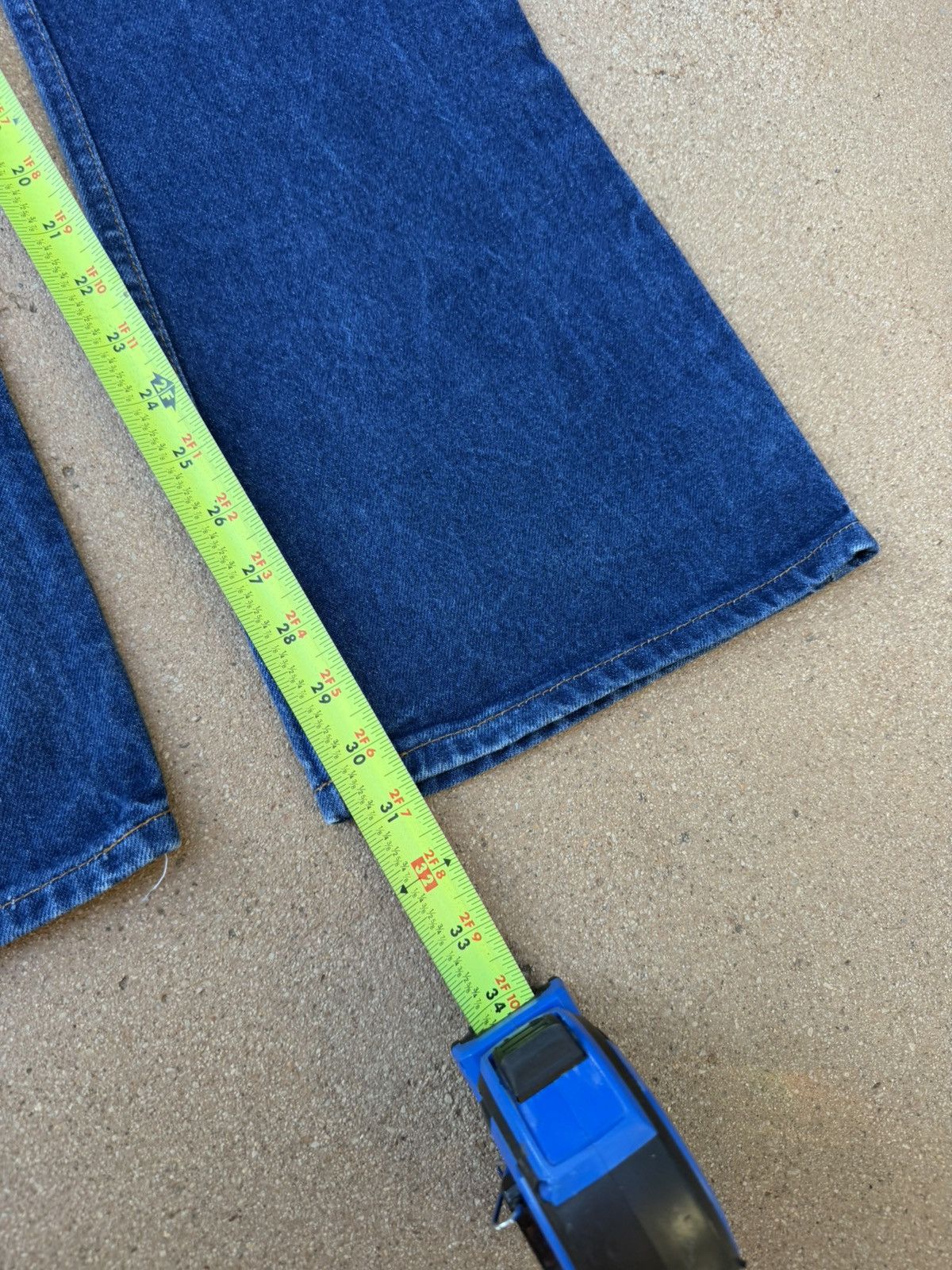Levi's Vtg 80’s Levi’s 646 Orange Tab Bellbottom Flare Jeans 31x31 Size US 31 - 10 Thumbnail