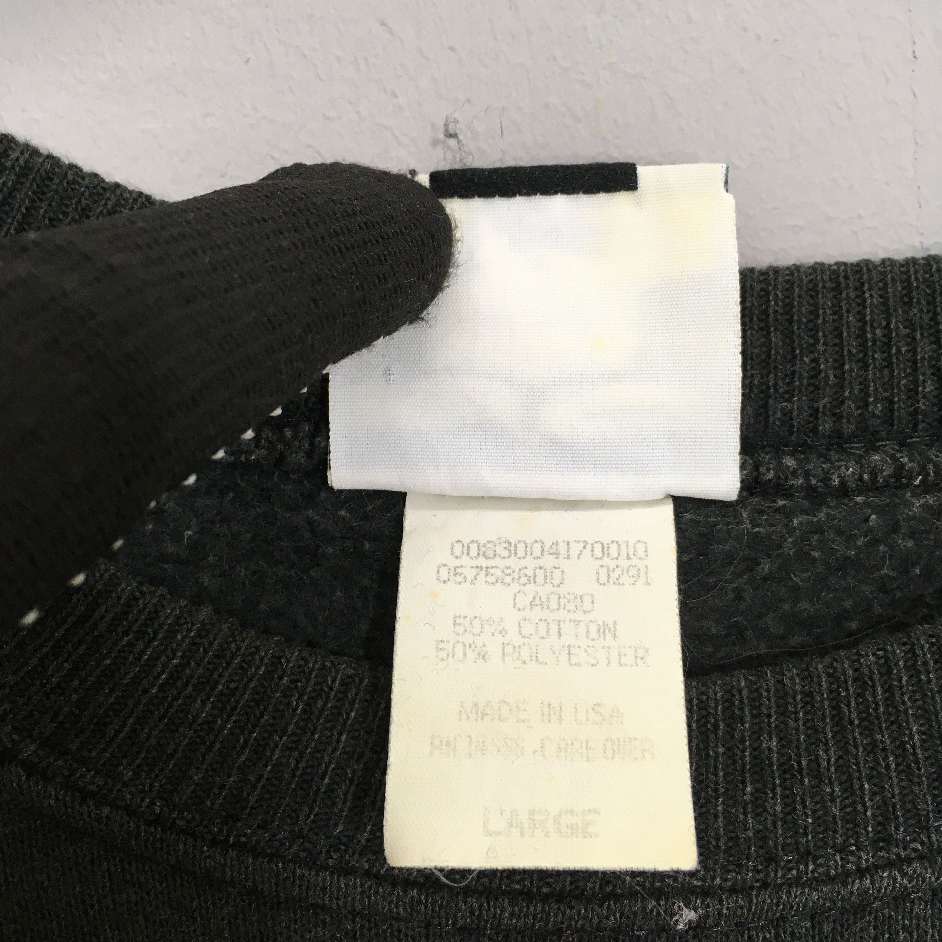 Lee × Vintage Vintage 90's Lee Usa Black Sweatshirt Large Size US L / EU 52-54 / 3 - 6 Thumbnail