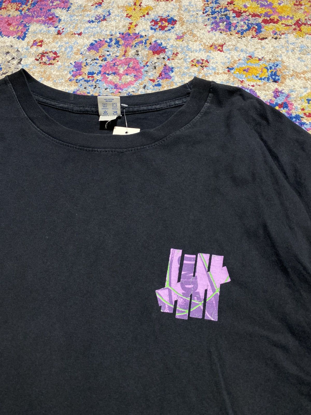 Undefeated Undefeated La Brea 2020 Basketball Distressed SS T Shirt Size US L / EU 52-54 / 3 - 4 Thumbnail