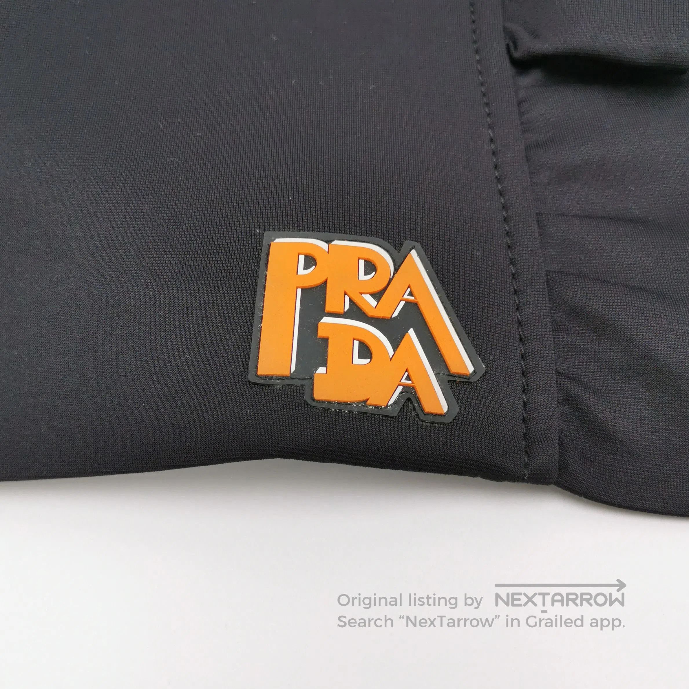Prada Prada Logo Appliqué Skirt in Black . Size 37" - 3 Thumbnail