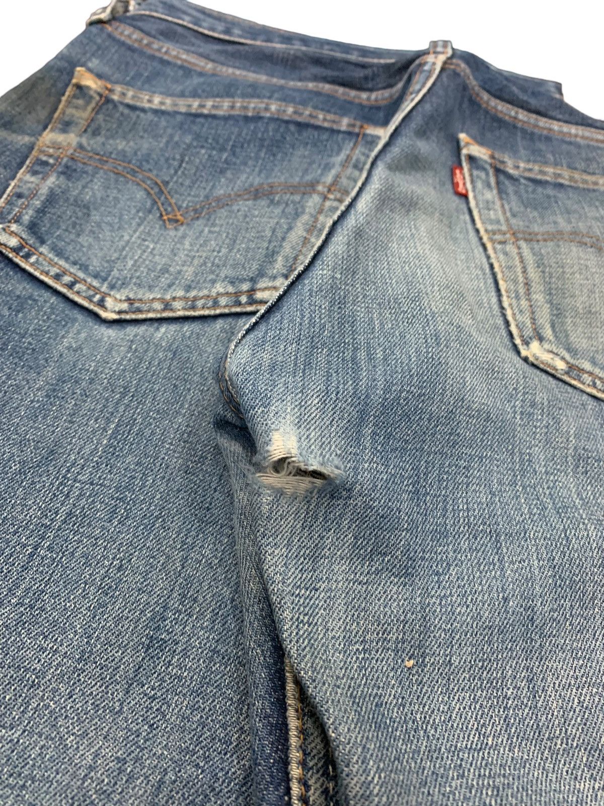 Levi's Levis 501 Buttonfly Distressed Whiskering Denim Pants (AB35) Size US 29 - 12 Thumbnail