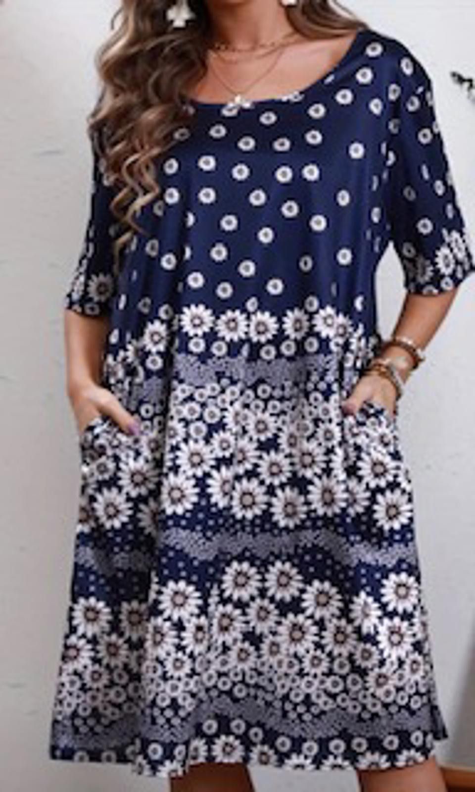 Designer Women's Floral Print Maxi Dress with Pockets Size 4XL / US 24-26 - 1 Thumbnail