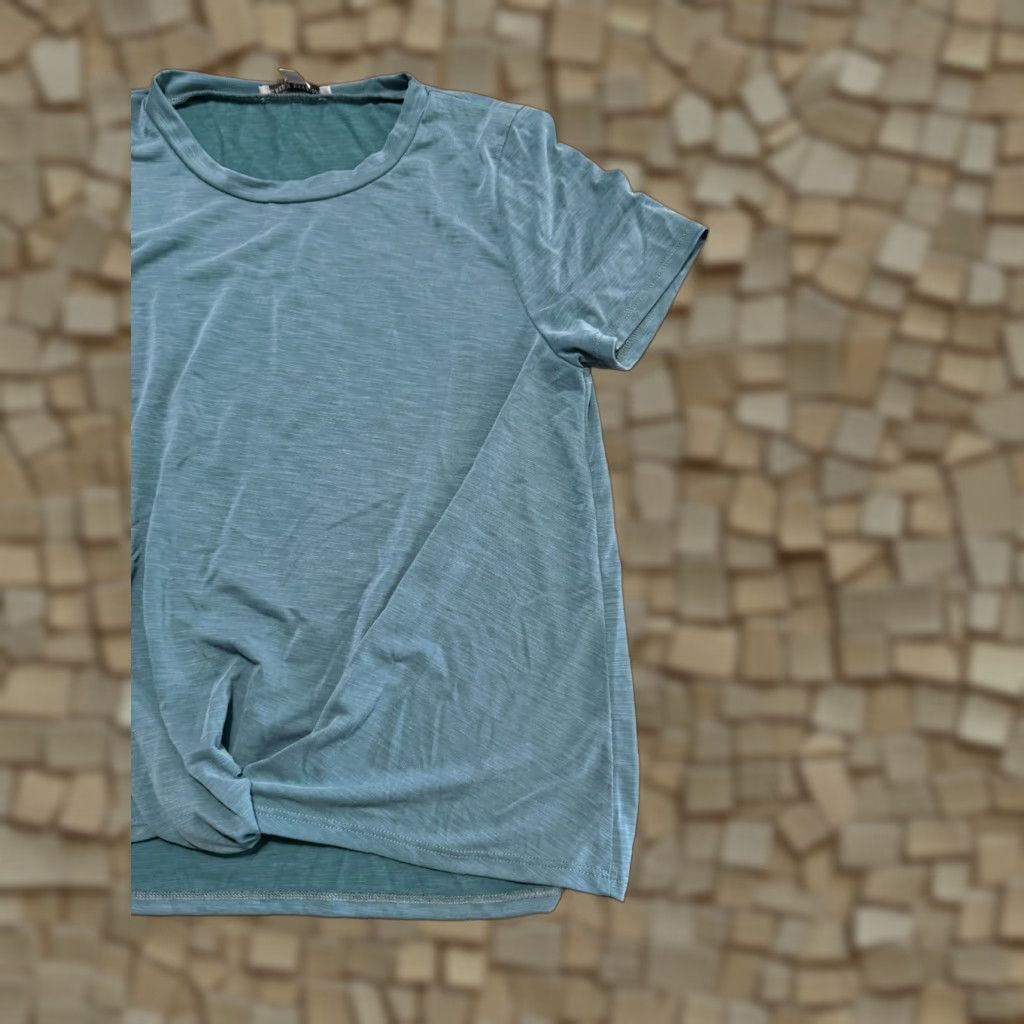 Vintage Green Envelope Shirt Women Medium Green Short Sleeve Casual Basic Tee Size M / US 6-8 / IT 42-44 - 1 Thumbnail