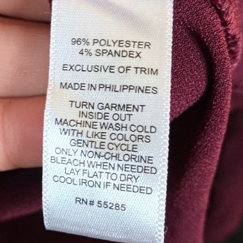 Express Express Womens Shirt Maroon Long Sleeve Tie Up V Neck Stretch Medium Blouse Womens M Red Solid Casual Workwear 90s/Preppy (if applicable) Mens? Size M / US 6-8 / IT 42-44 - 7 Thumbnail