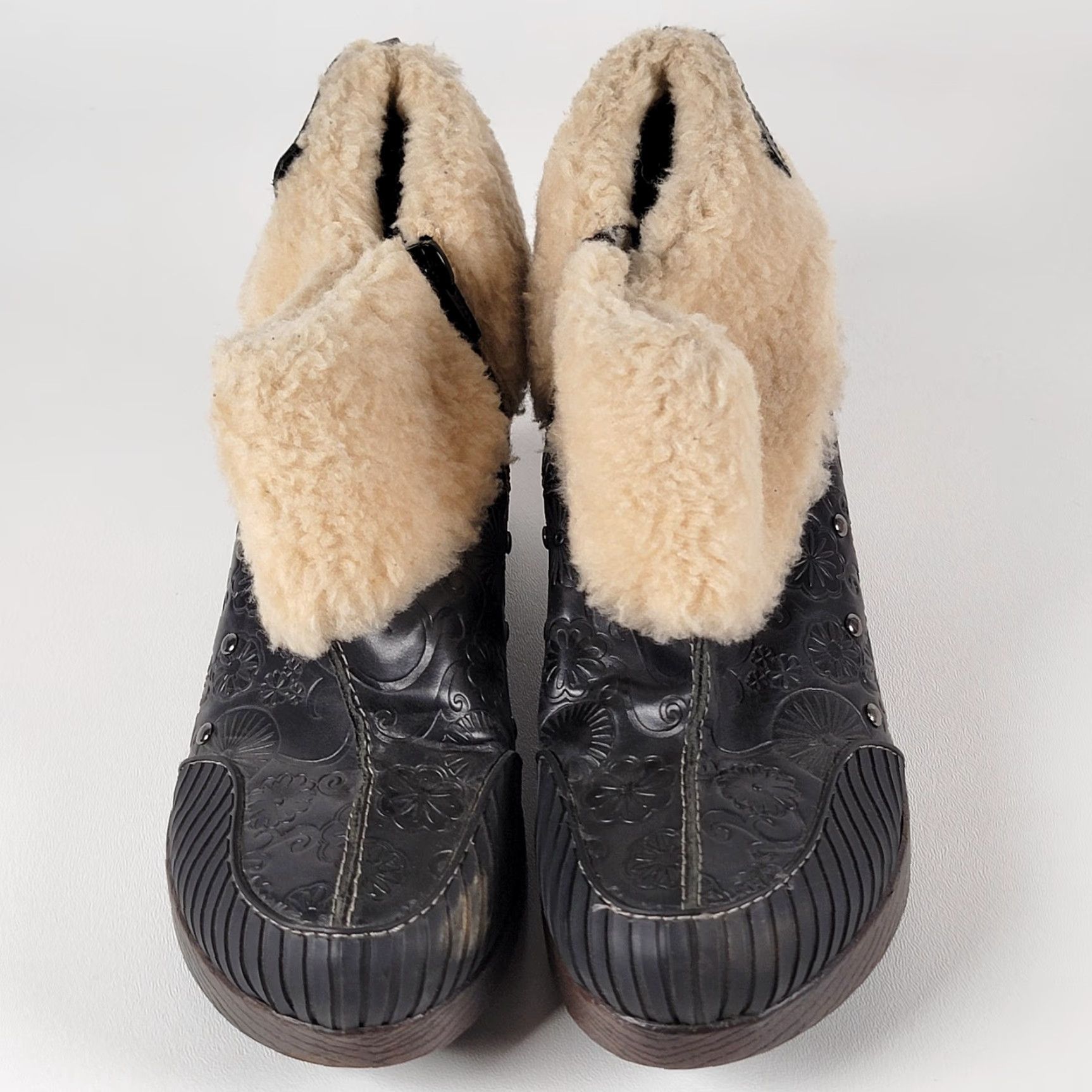 Vintage Jambu HOLLAND Bootie Women 8M Black Tooled Leather Faux Fur Trim Shoes Boots Size US 8 / IT 38 - 2 Thumbnail