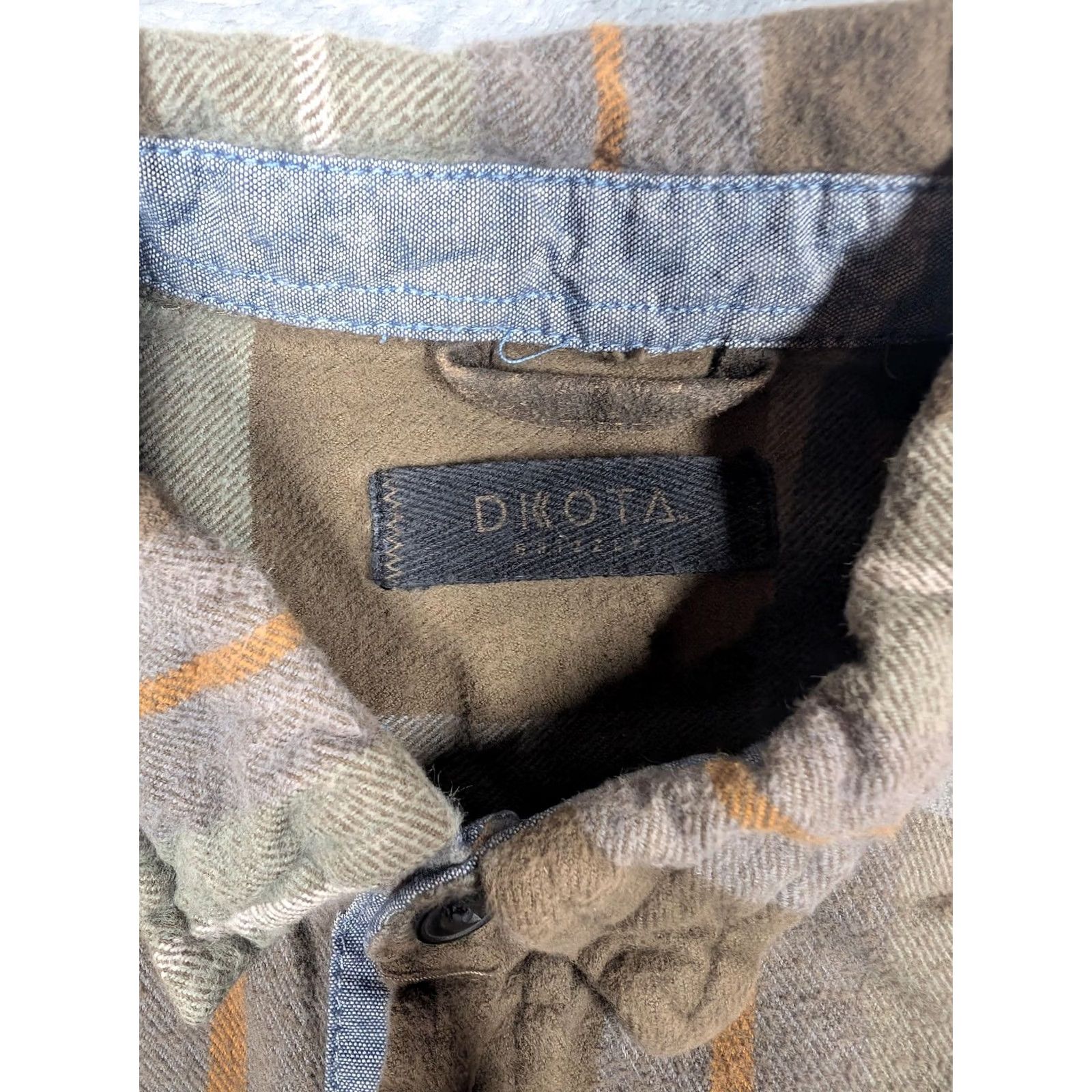 Vintage VINTAGE Dakota Grizzly Shirt Mens L Brown Plaid Flannel Long Sleeve Button Up Casual Size US L / EU 52-54 / 3 - 5 Thumbnail
