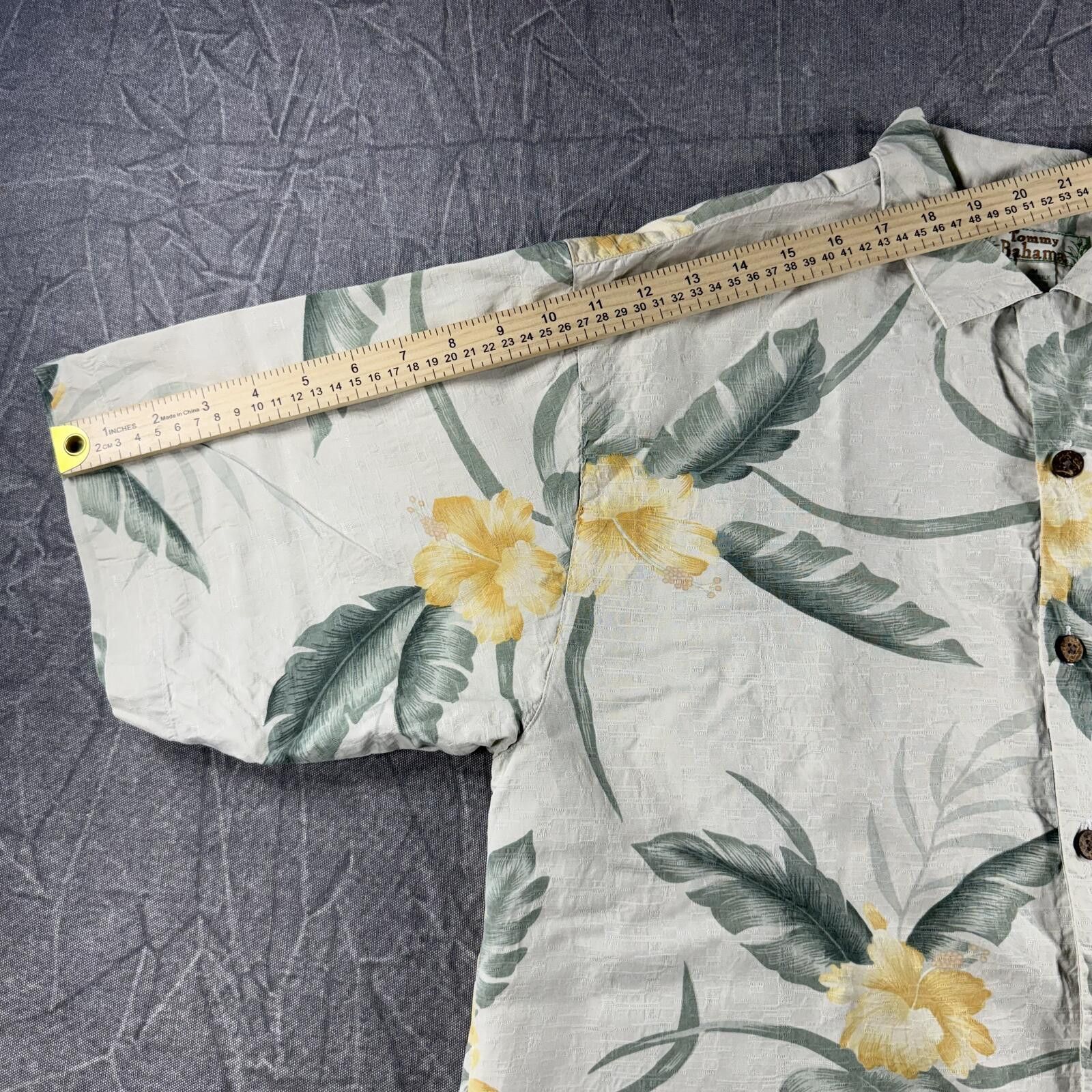 Tommy Bahama Tommy Bahama Shirt Men's M Green Beige Vintage Silk Size US M / EU 48-50 / 2 - 6 Thumbnail