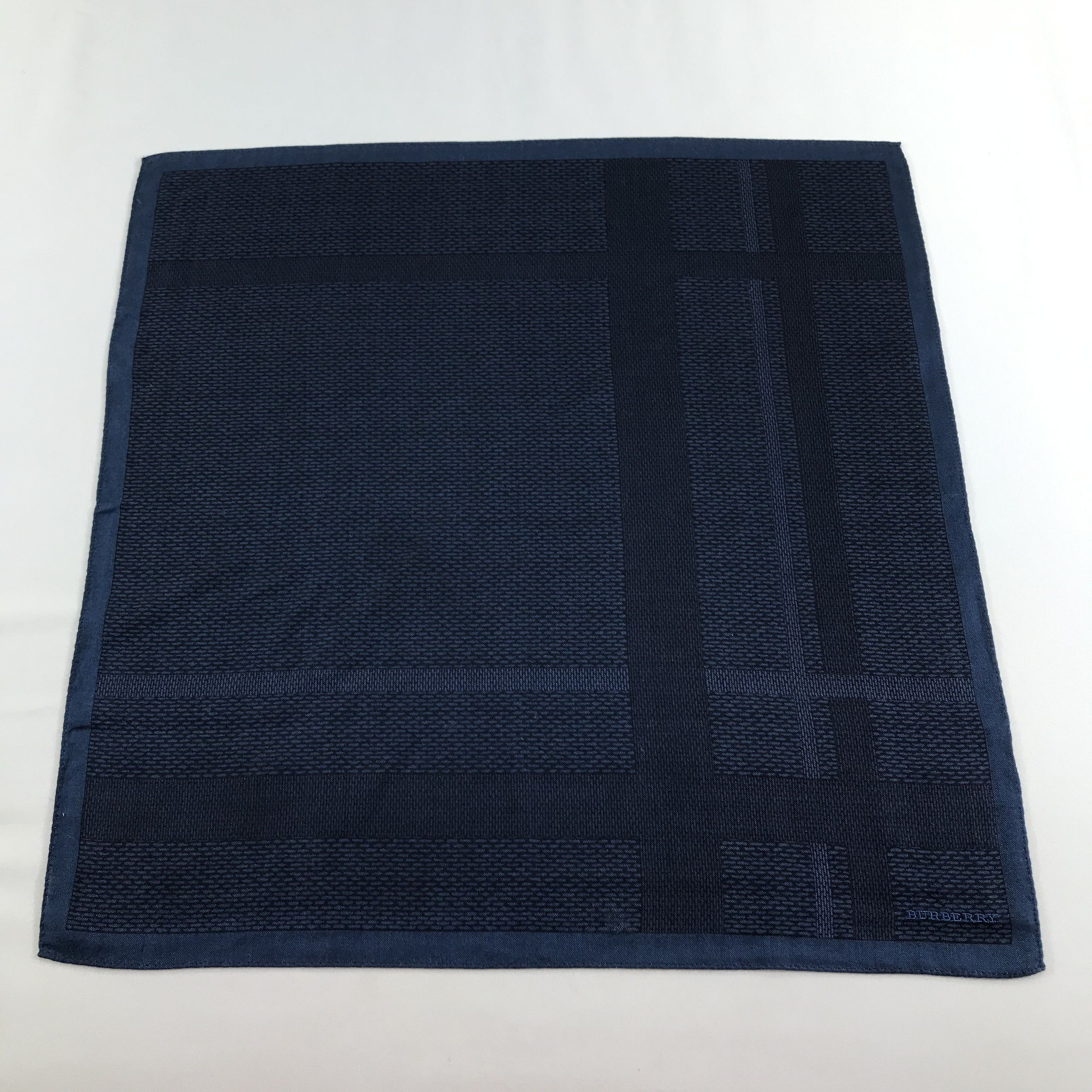 Burberry Burberry Handkerchief Neckerchief Bandana H894 Size ONE SIZE - 2 Thumbnail