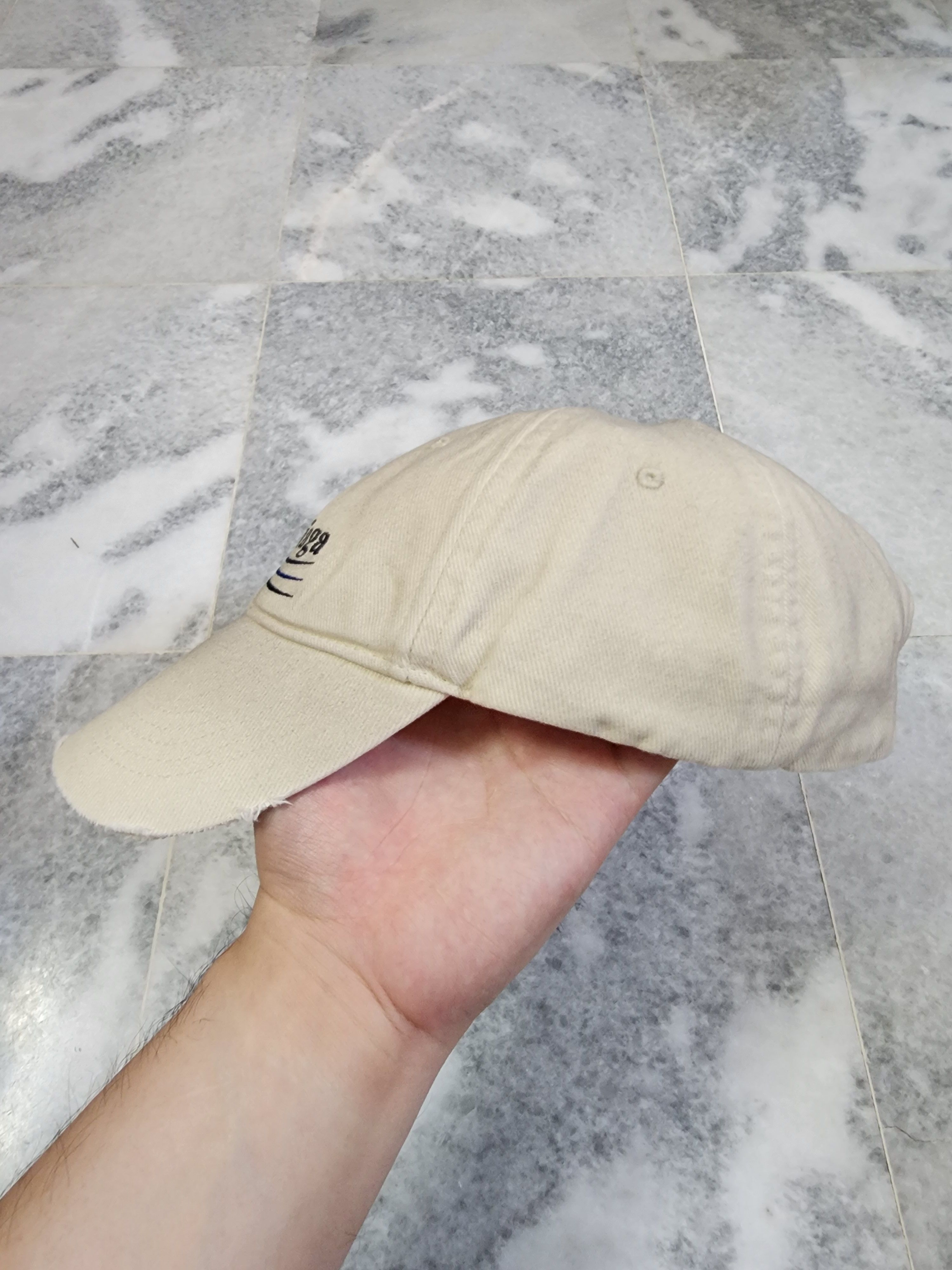 Balenciaga Political Campaign Destroyed Cap Size ONE SIZE - 3 Thumbnail