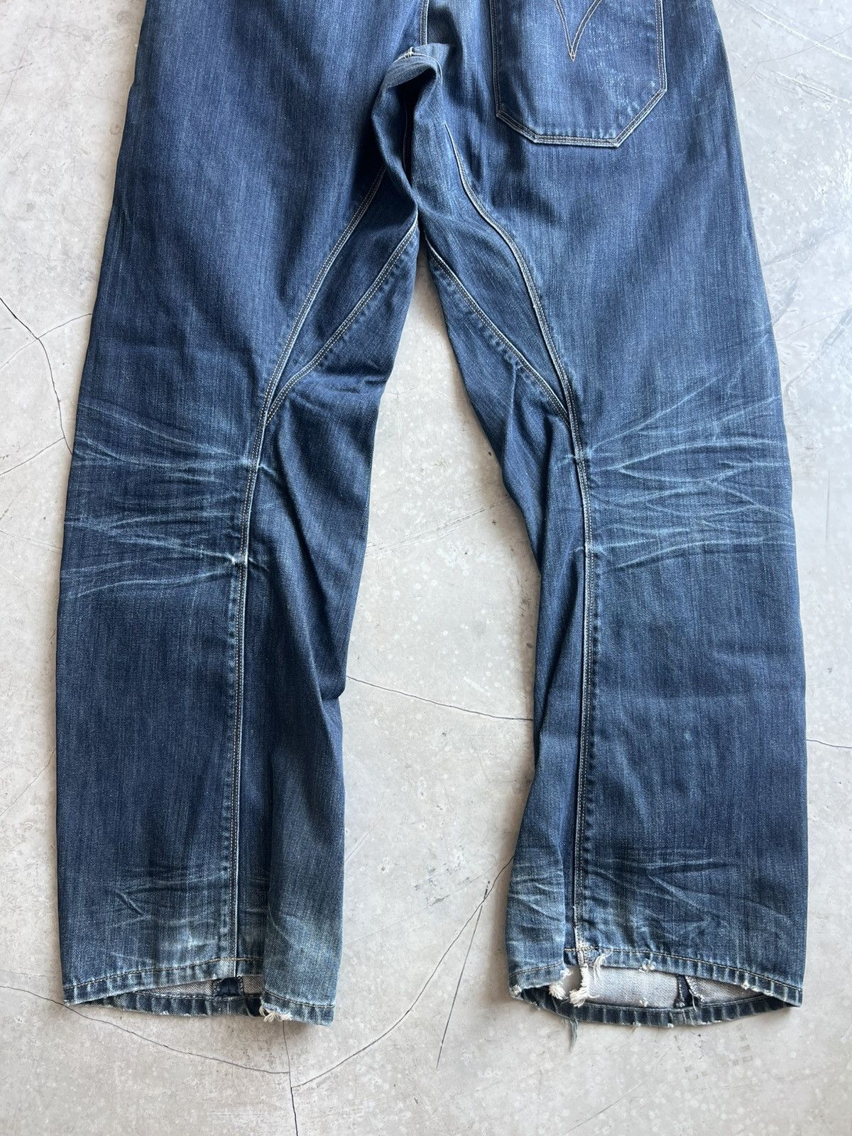 Levi's Levis Engineered Jeans Cinch Back Actual 32.5x32 Size US 32 / EU 48 - 8 Thumbnail
