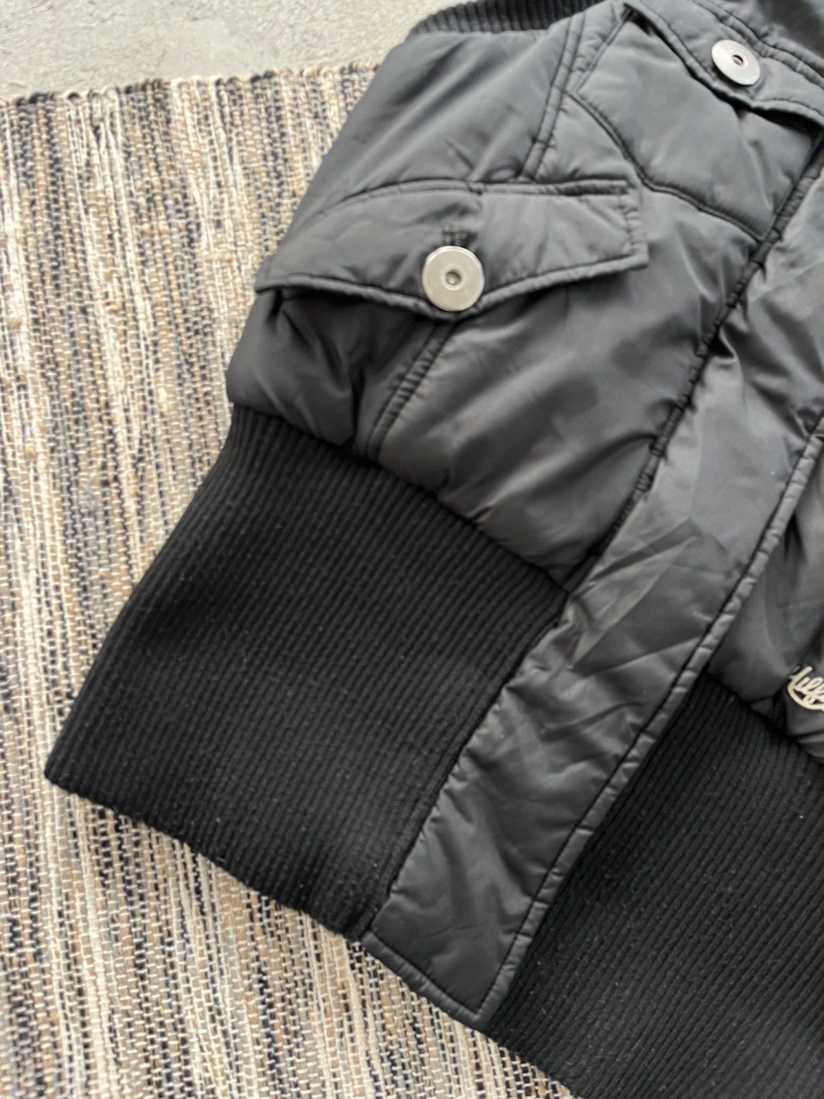 Tommy Hilfiger Vintage Tommy Hilfiger AvantGarde Black Vest Multi Pocket Size M / US 6-8 / IT 42-44 - 3 Thumbnail
