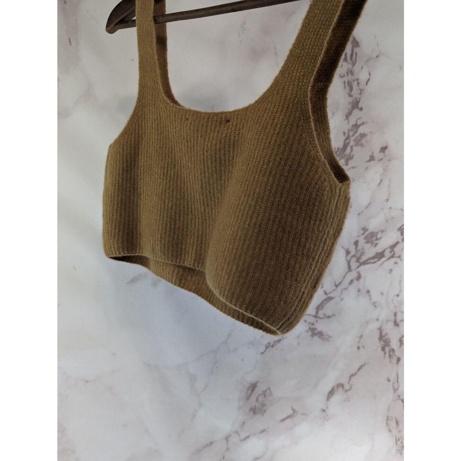 Everlane Everlane Tank Top Women XS Camel Cami Sweater Crop Wool Yak Size S / US 4 / IT 40 - 6 Thumbnail