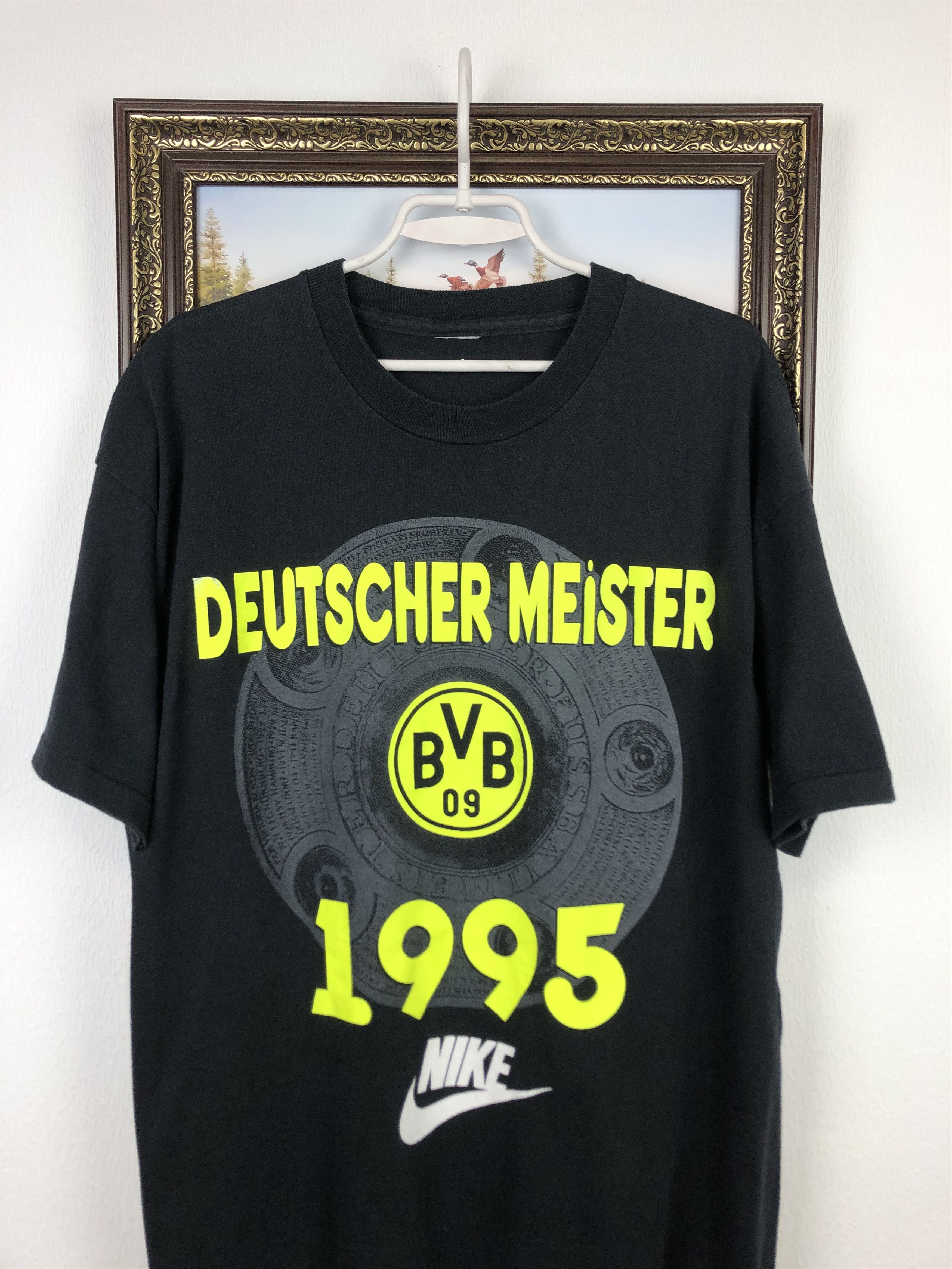 Nike Vintage Nike Deutscher Meister Borussia Dortmund Shirt Tee Size US XL / EU 56 / 4 - 2 Thumbnail