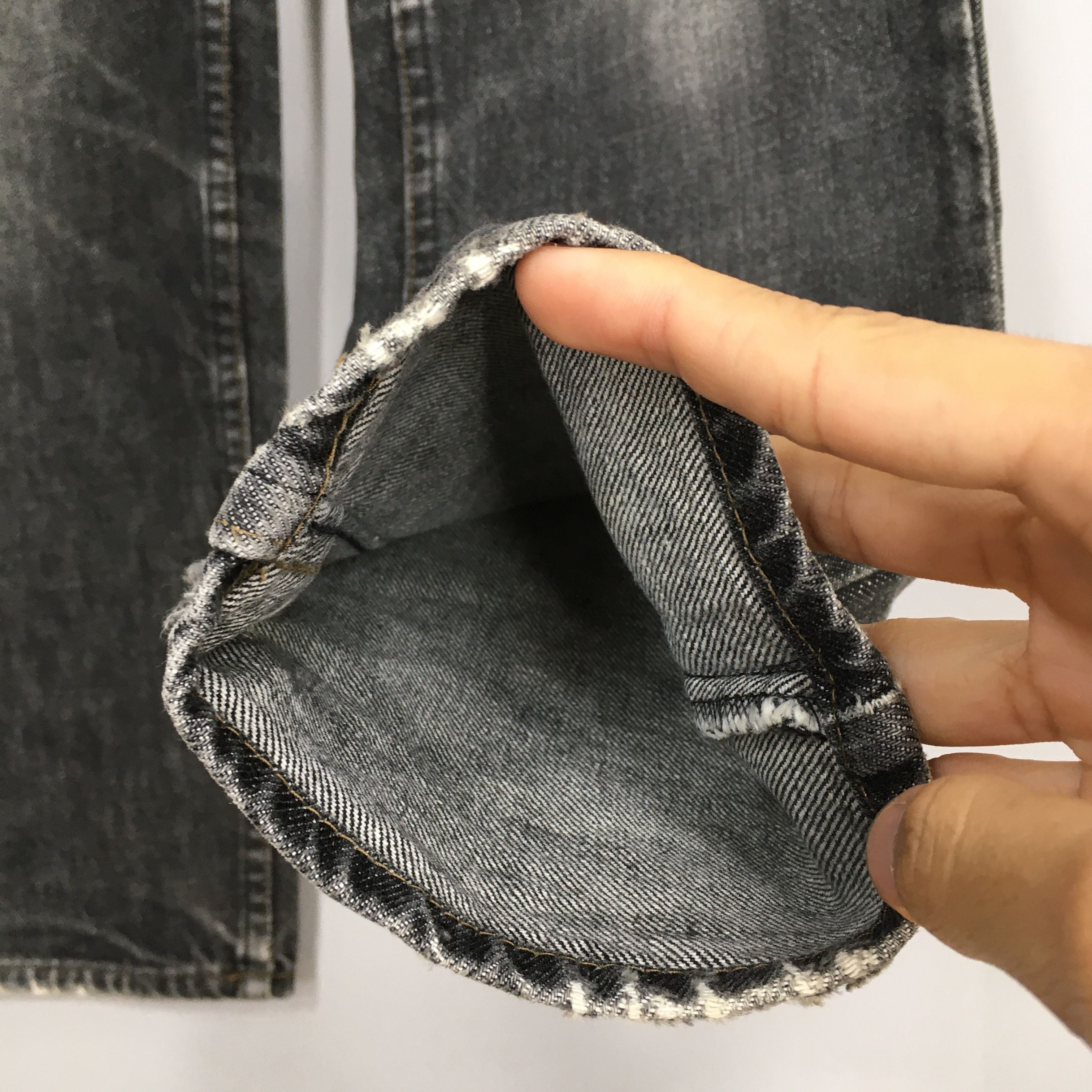 Jean × Levi's × Vintage Size 30x31 Vintage Levi's 603 Faded Black Jeans Size US 30 / EU 46 - 11 Thumbnail